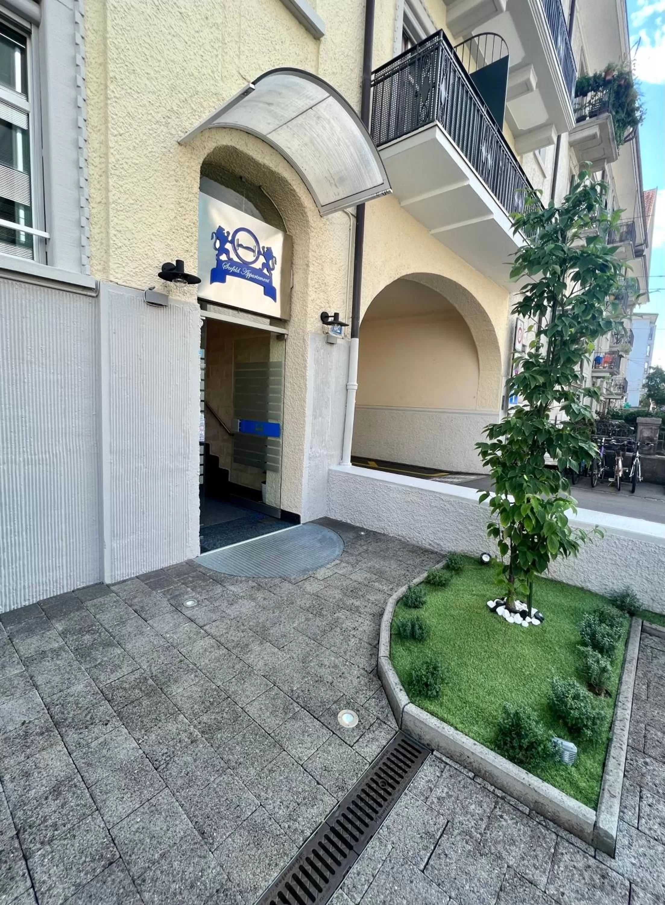 Property building in Seefeld Residenz