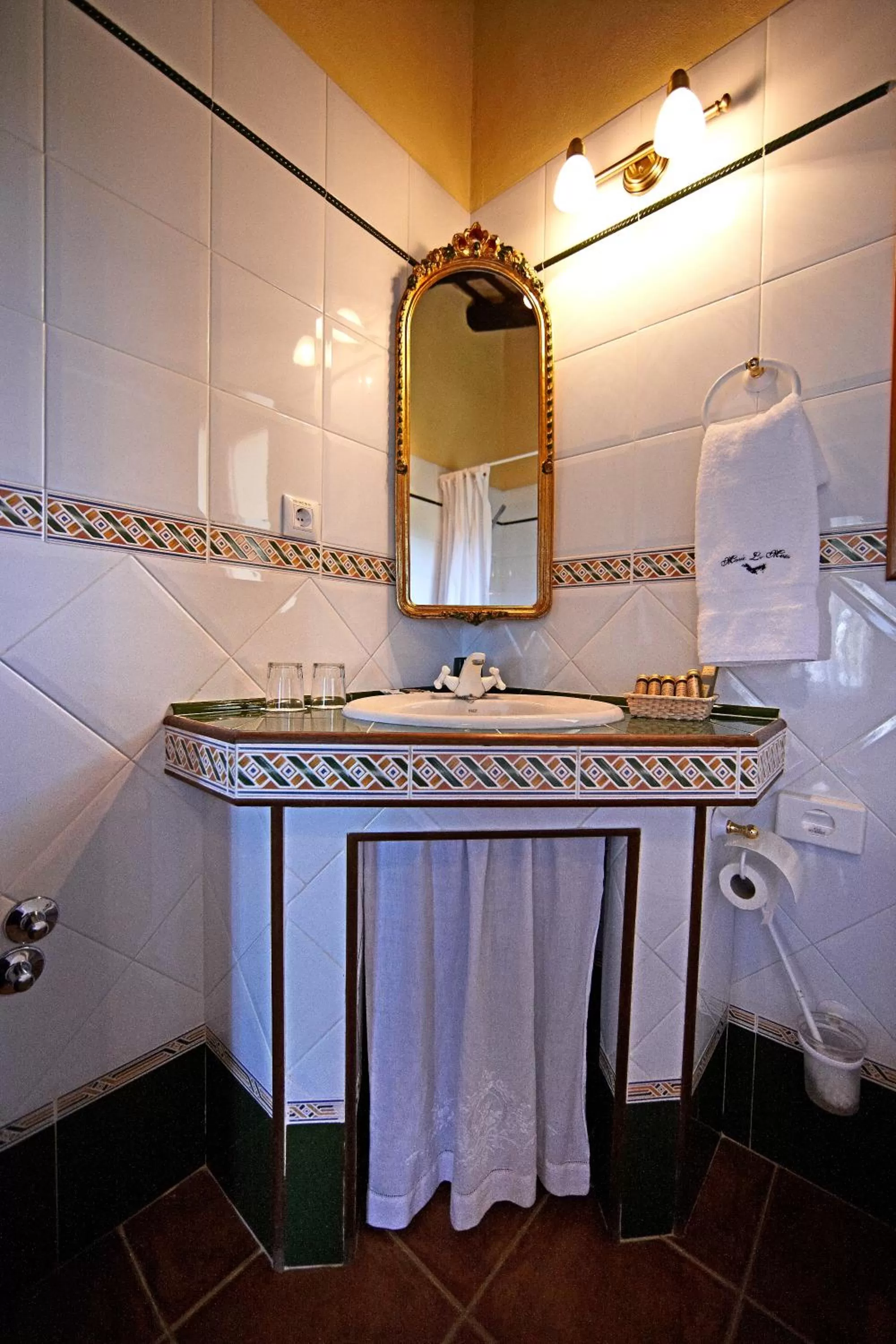 Toilet in Eco Hotel con encanto Masía la Mota B&B