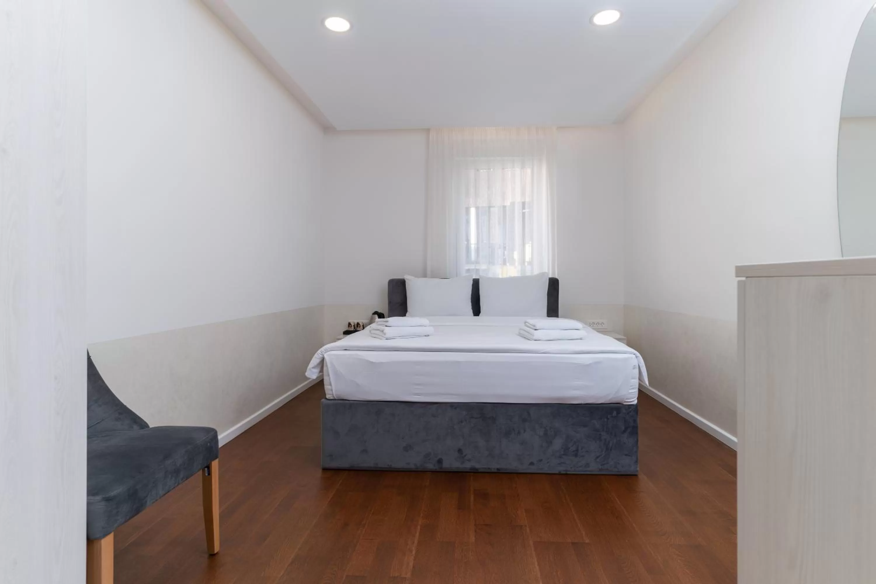 Bedroom, Bed in Ornament Hotel and Apartments