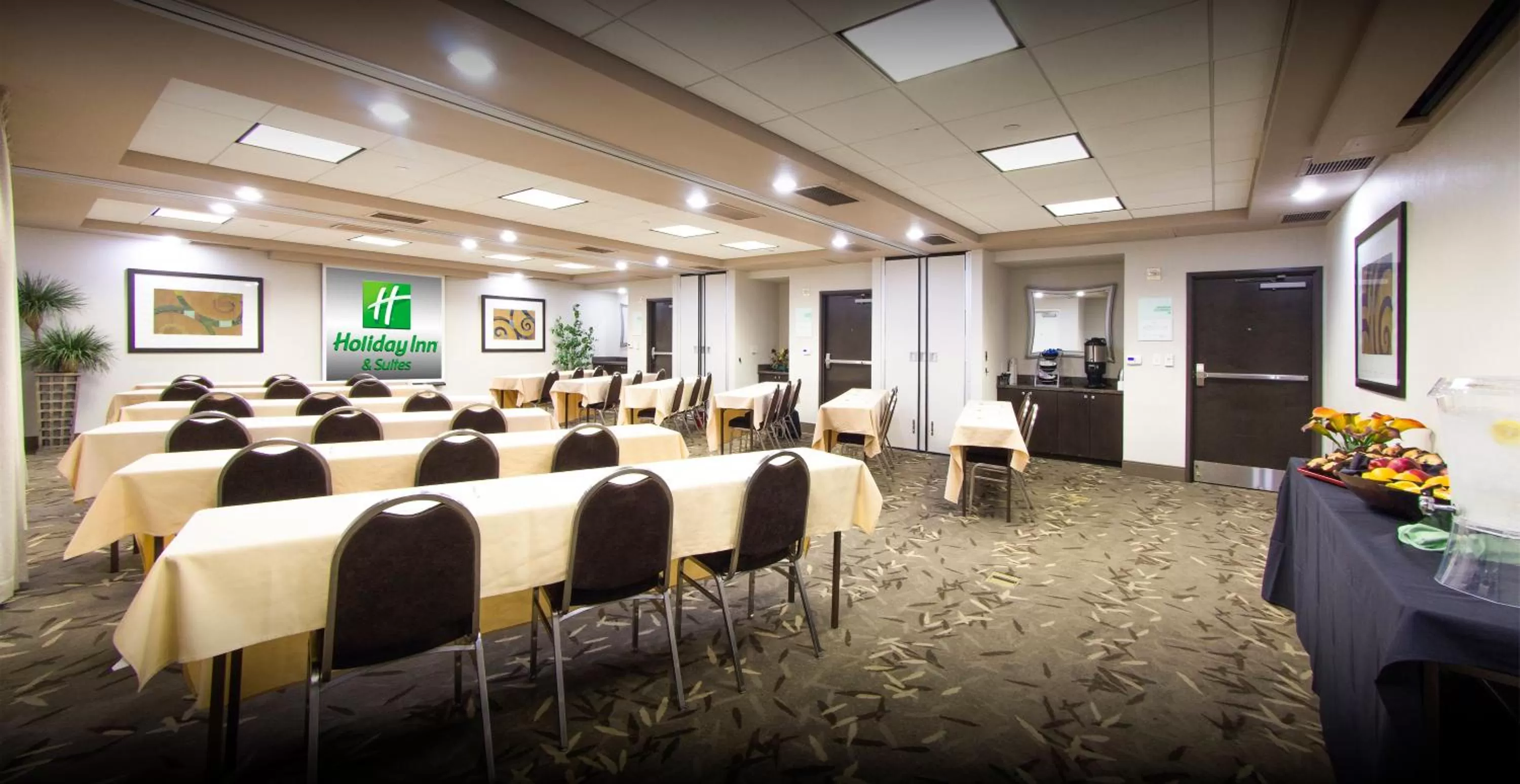 Meeting/conference room in Holiday Inn Scottsdale North- Airpark by IHG