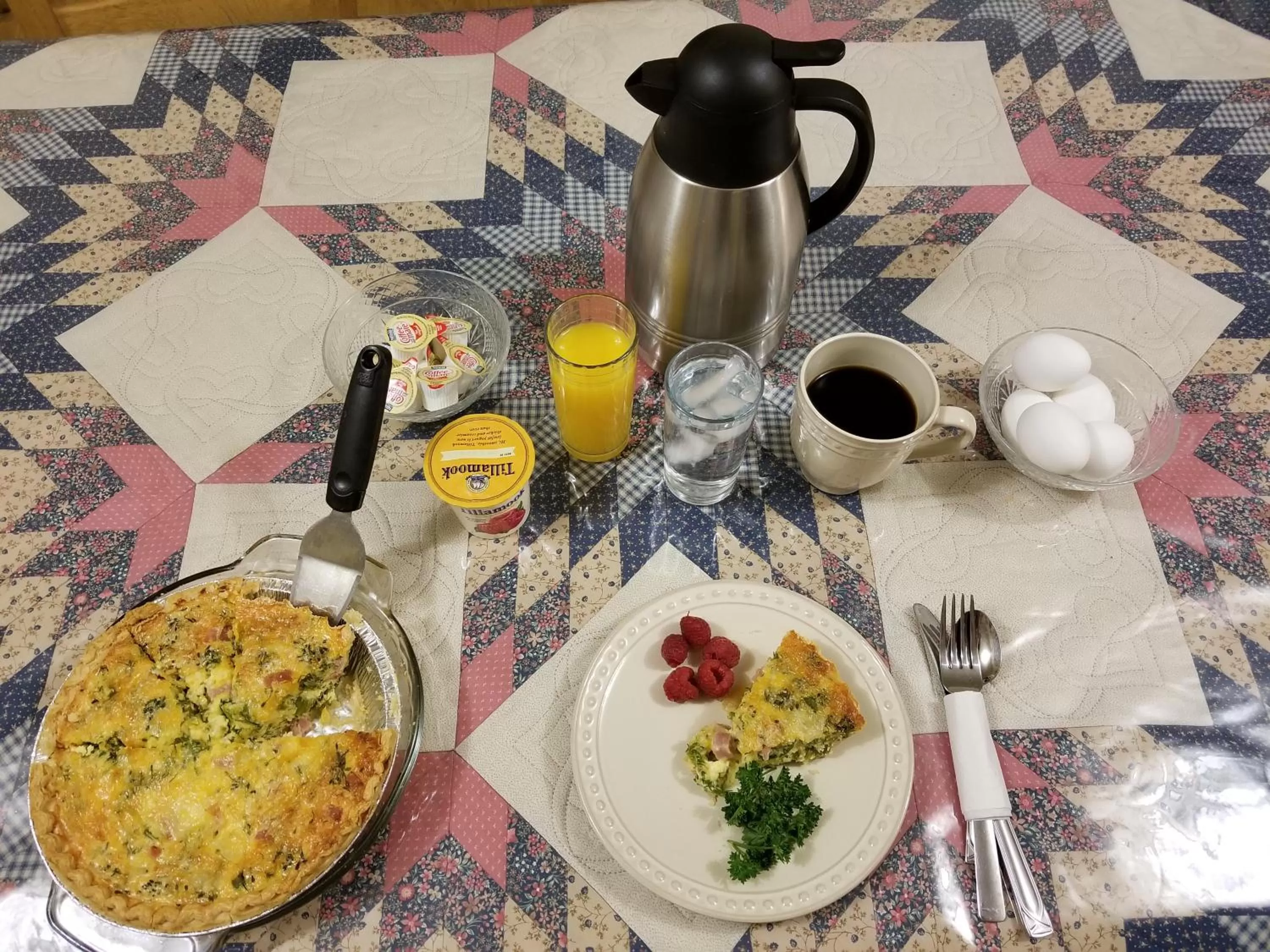 American breakfast in Alaska's Lake Lucille Bed & Breakfast