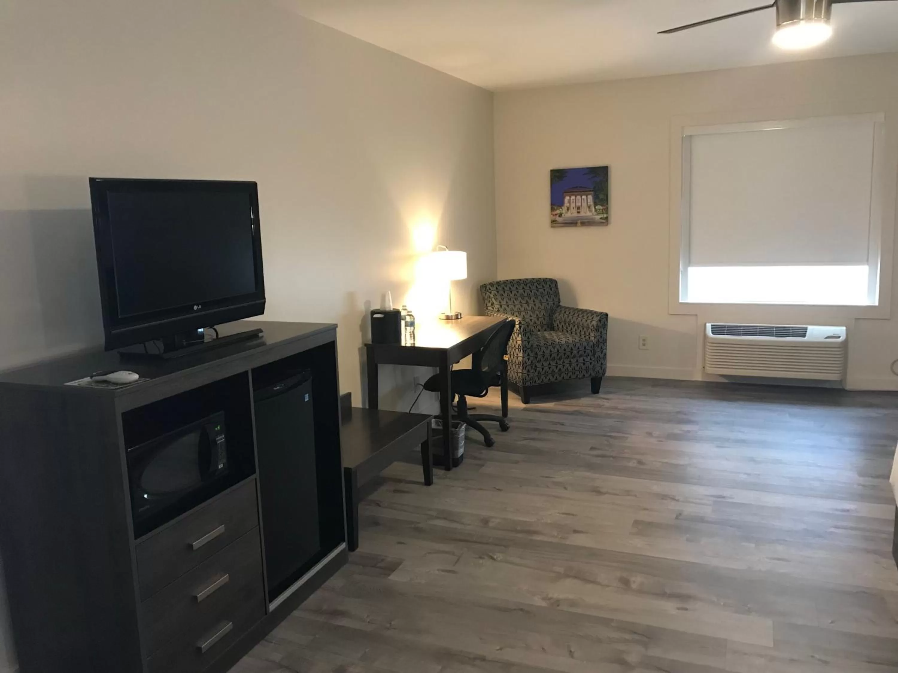 TV and multimedia in HoM, A Trademark Collection Hotel