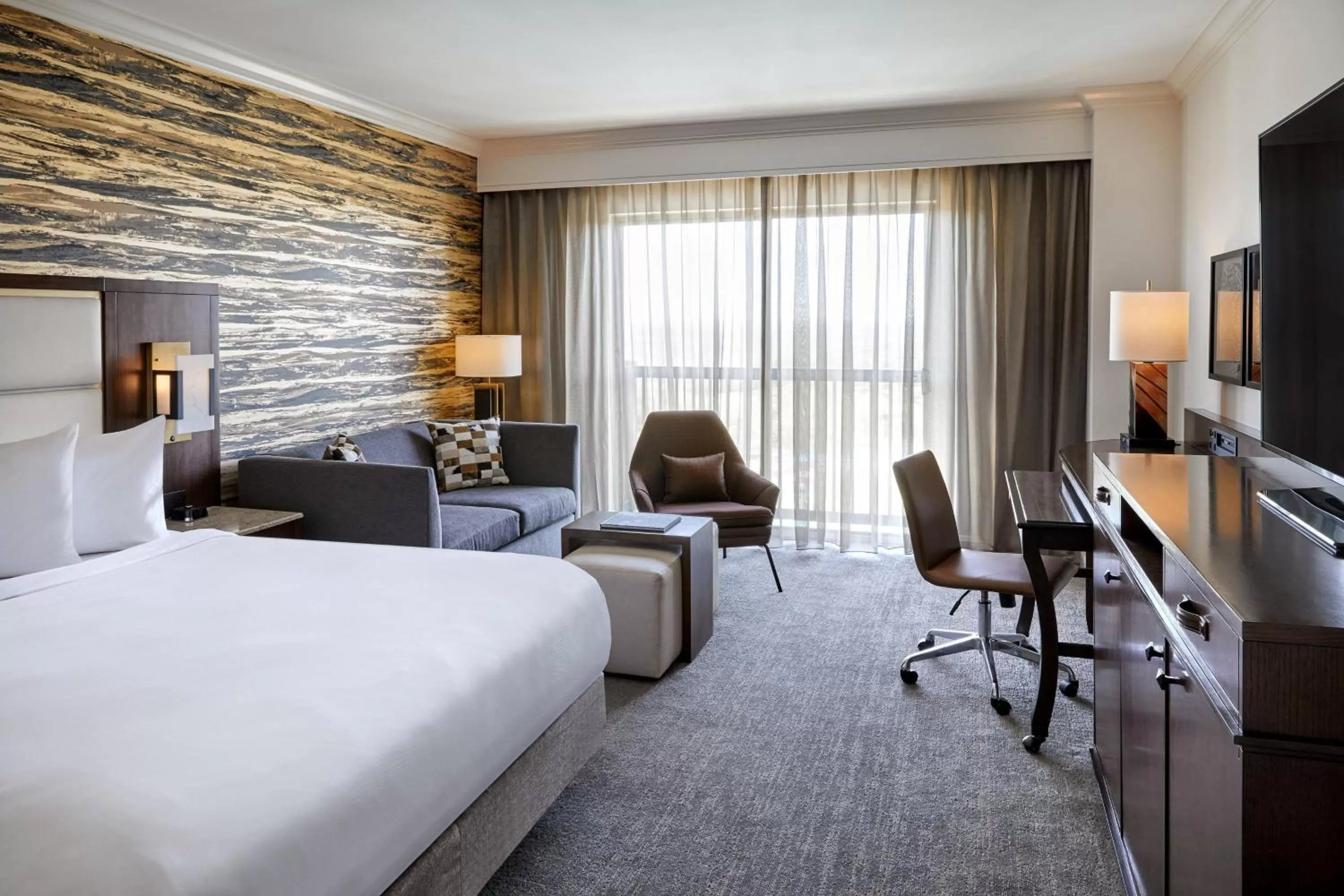 Deluxe King Room with Transfer Shower and Juliet Balcony - Mobility and Hearing Accessible in JW Marriott San Antonio Hill Country Resort & Spa