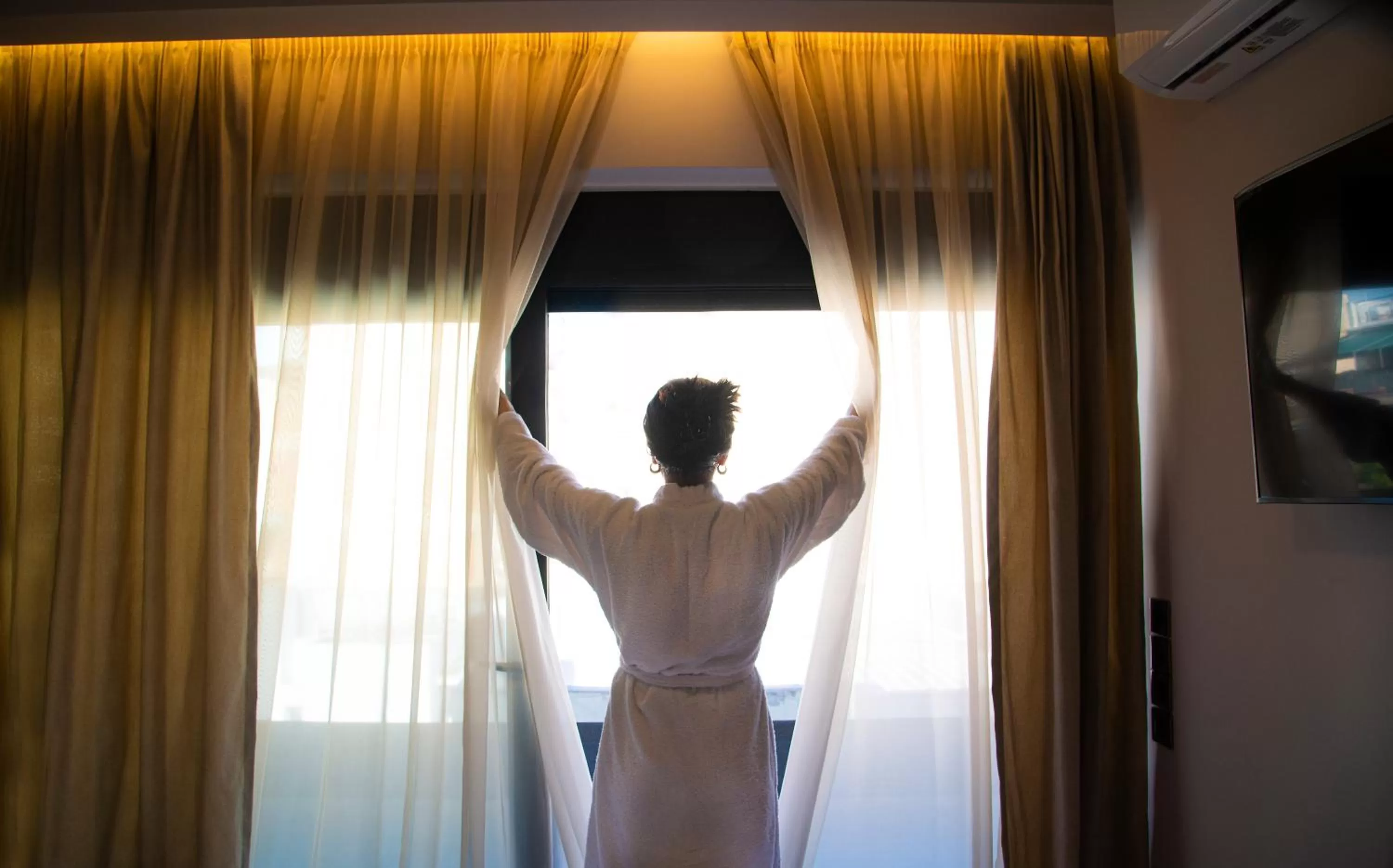 Guests in LUX&EASY Athens Downtown Apartments