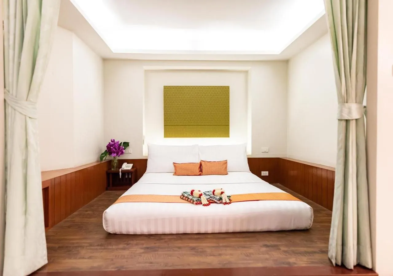 Superior Double Room in Dang Derm Khaosan