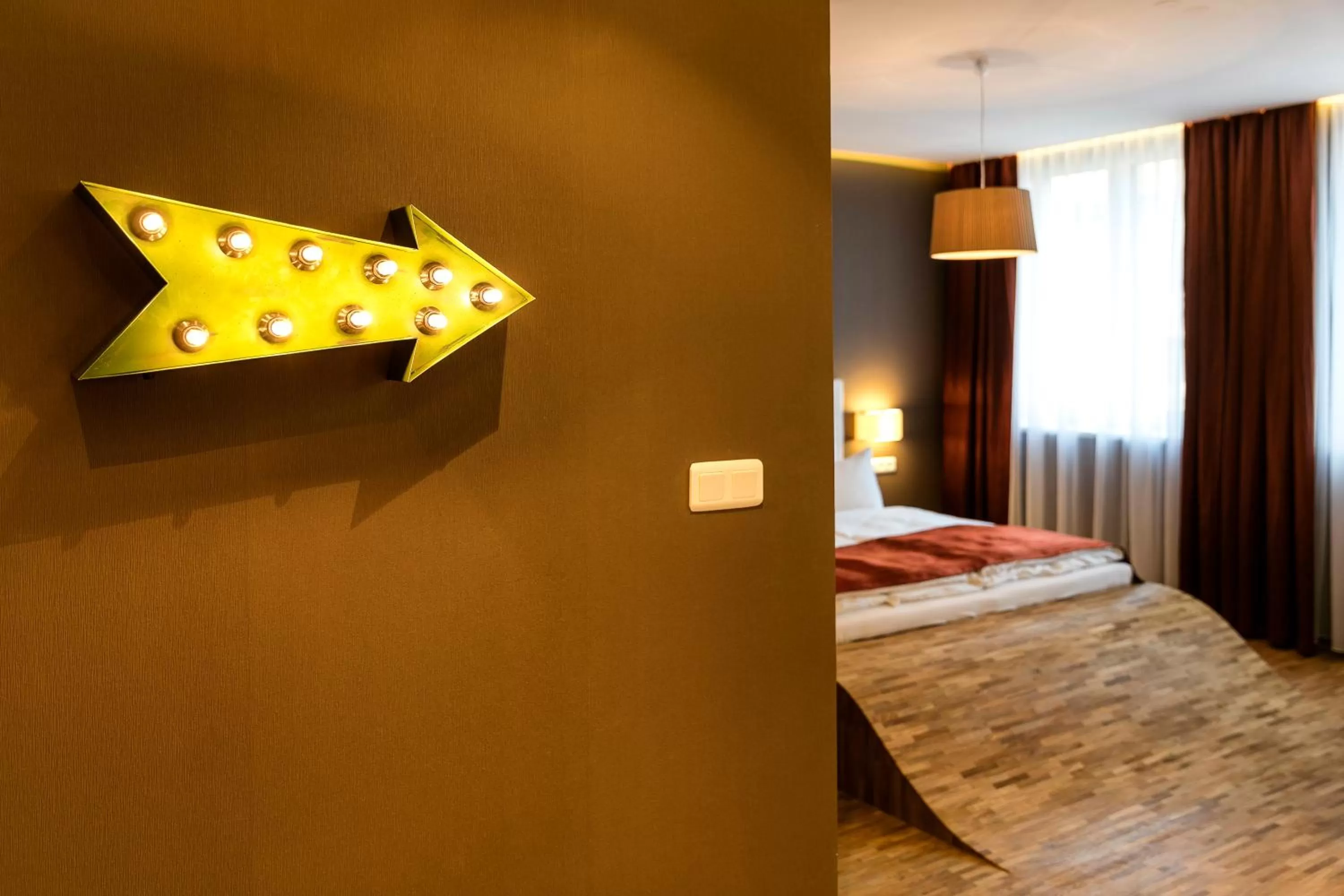 Decorative detail, Bed in Pytloun Imperial Design Suites