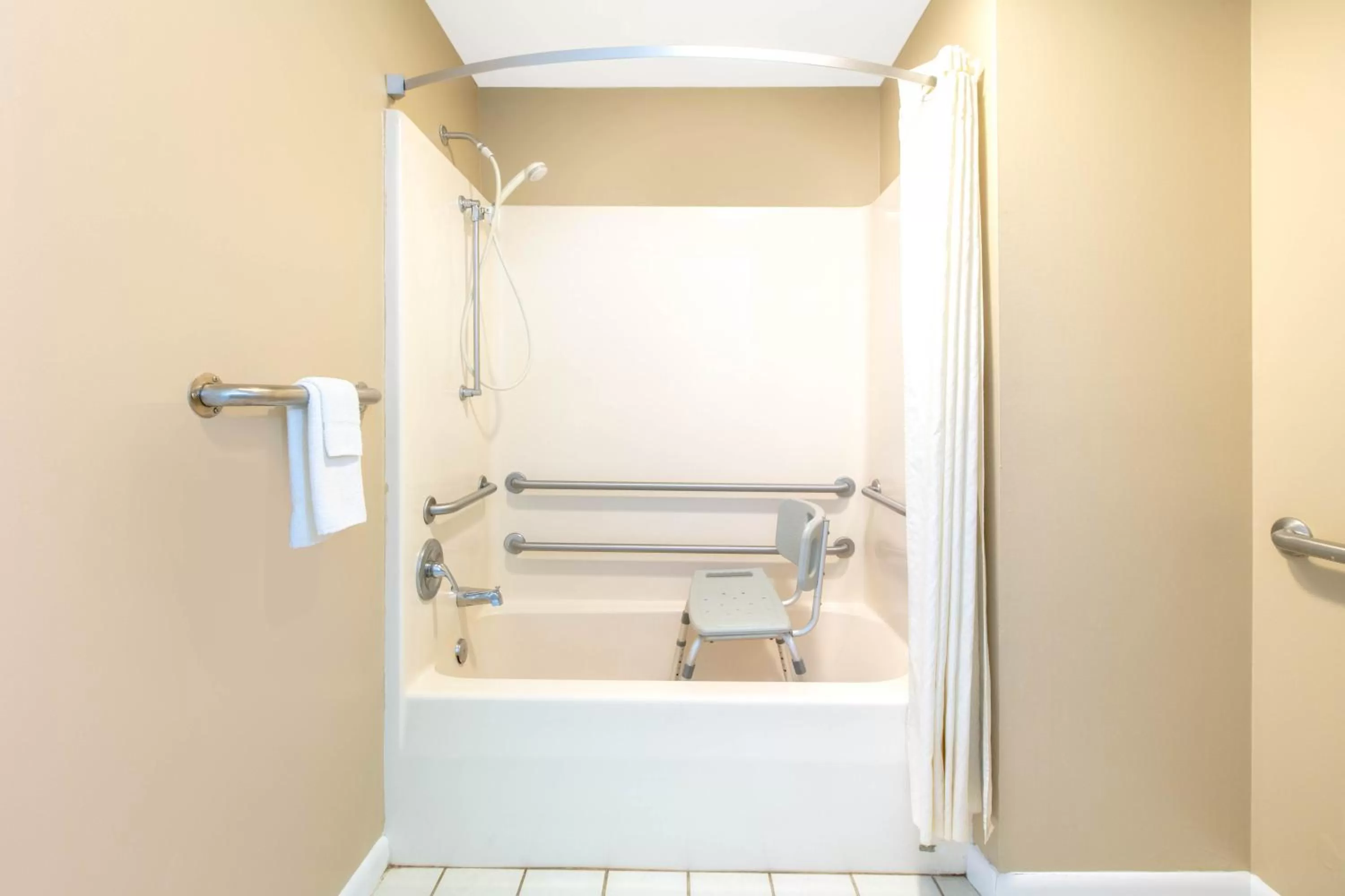 Bathroom in Super 8 by Wyndham Ocean Springs Biloxi