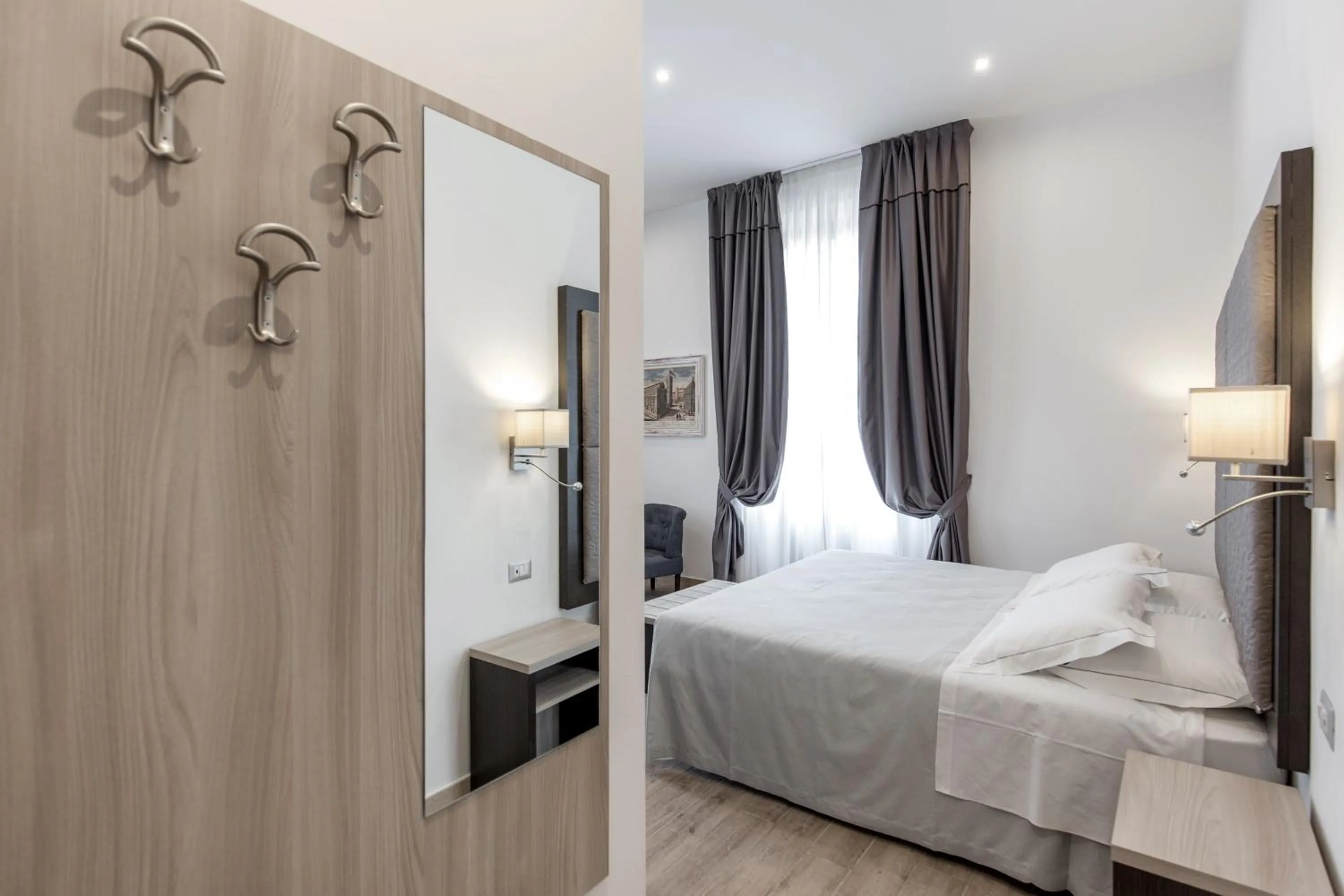 Photo of the whole room, Bed in Apollo Guest House