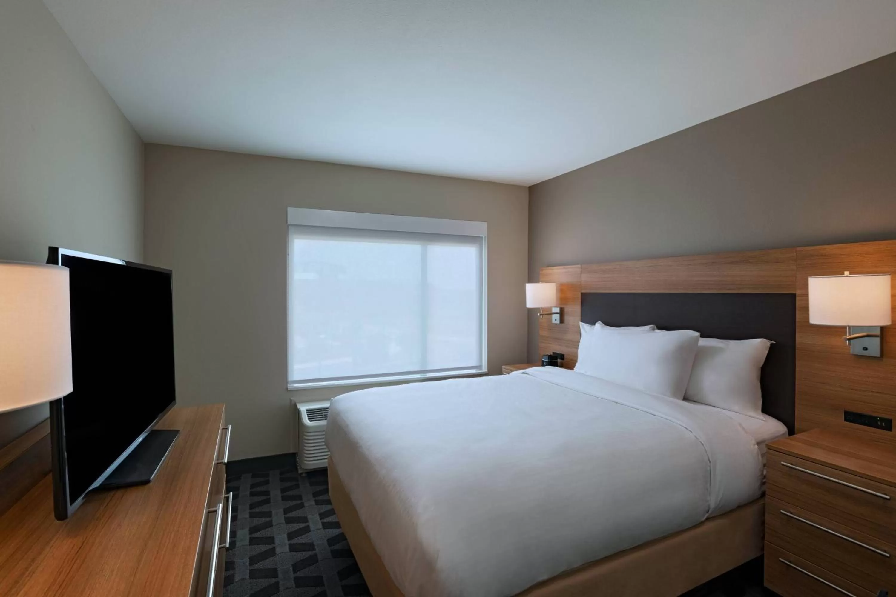 Bedroom, Bed in TownePlace Suites San Antonio Northwest at The RIM