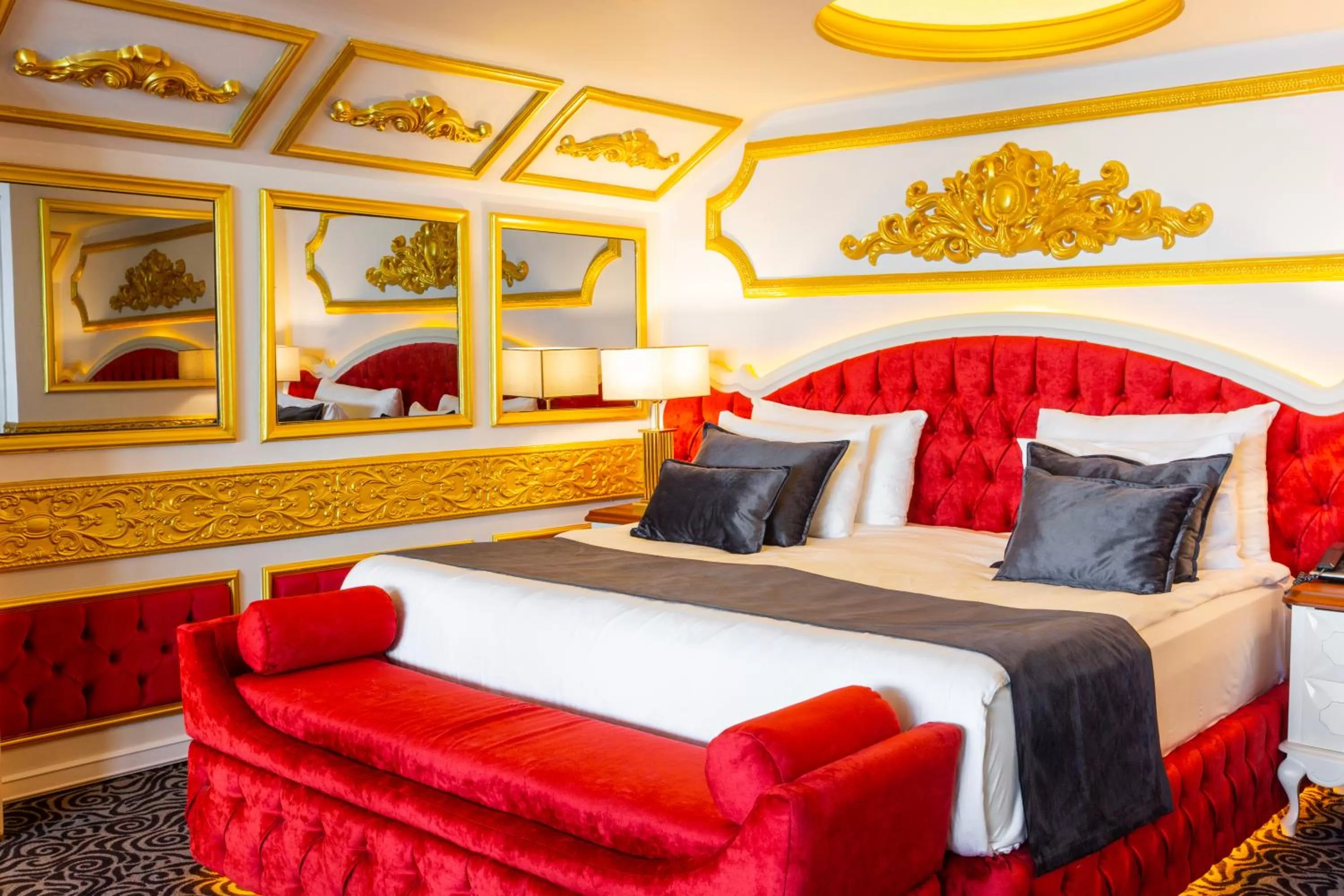 Bed in Andalouse Otel