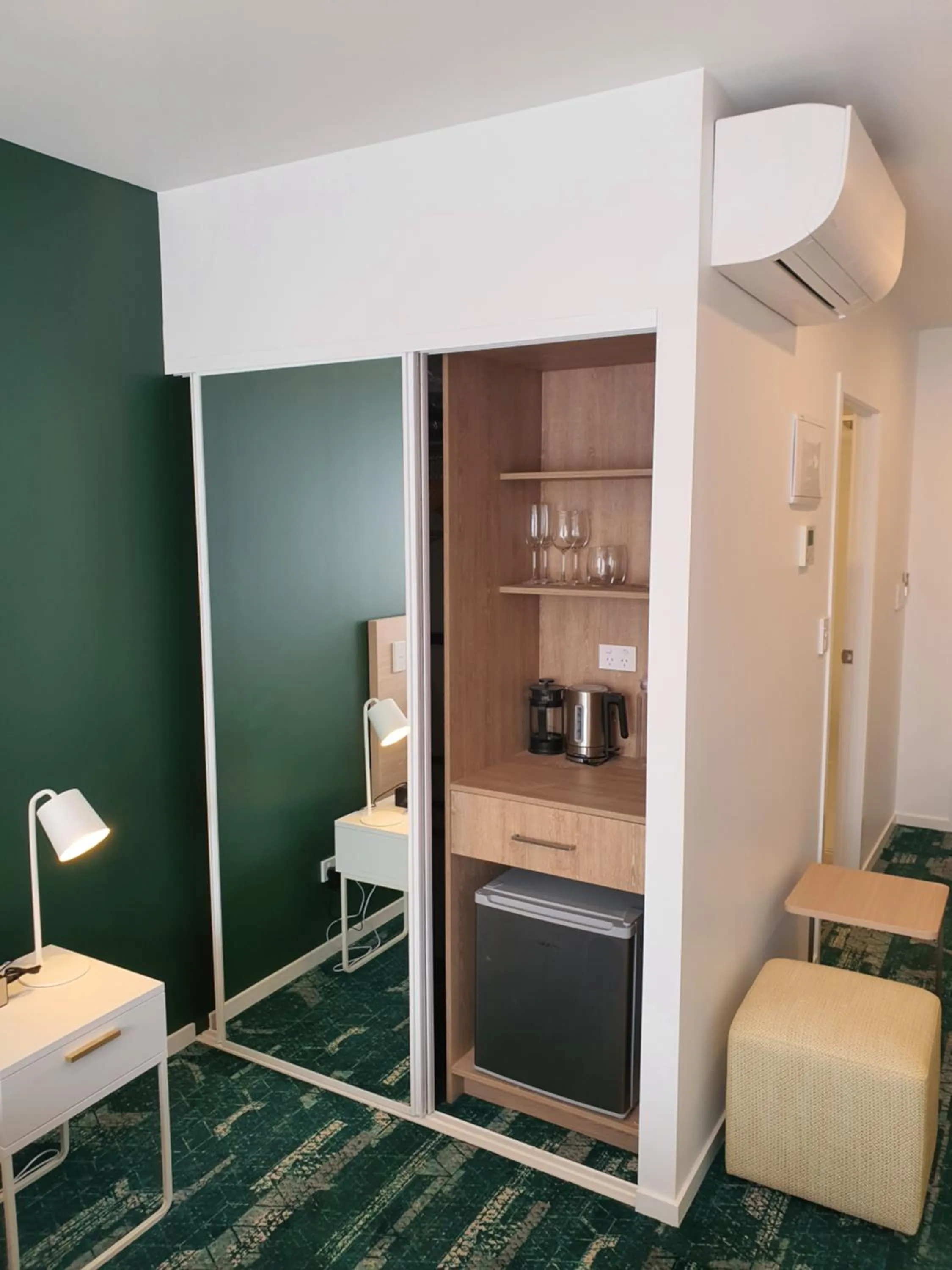 Coffee/tea facilities in La Quinta by Wyndham Ellerslie Auckland