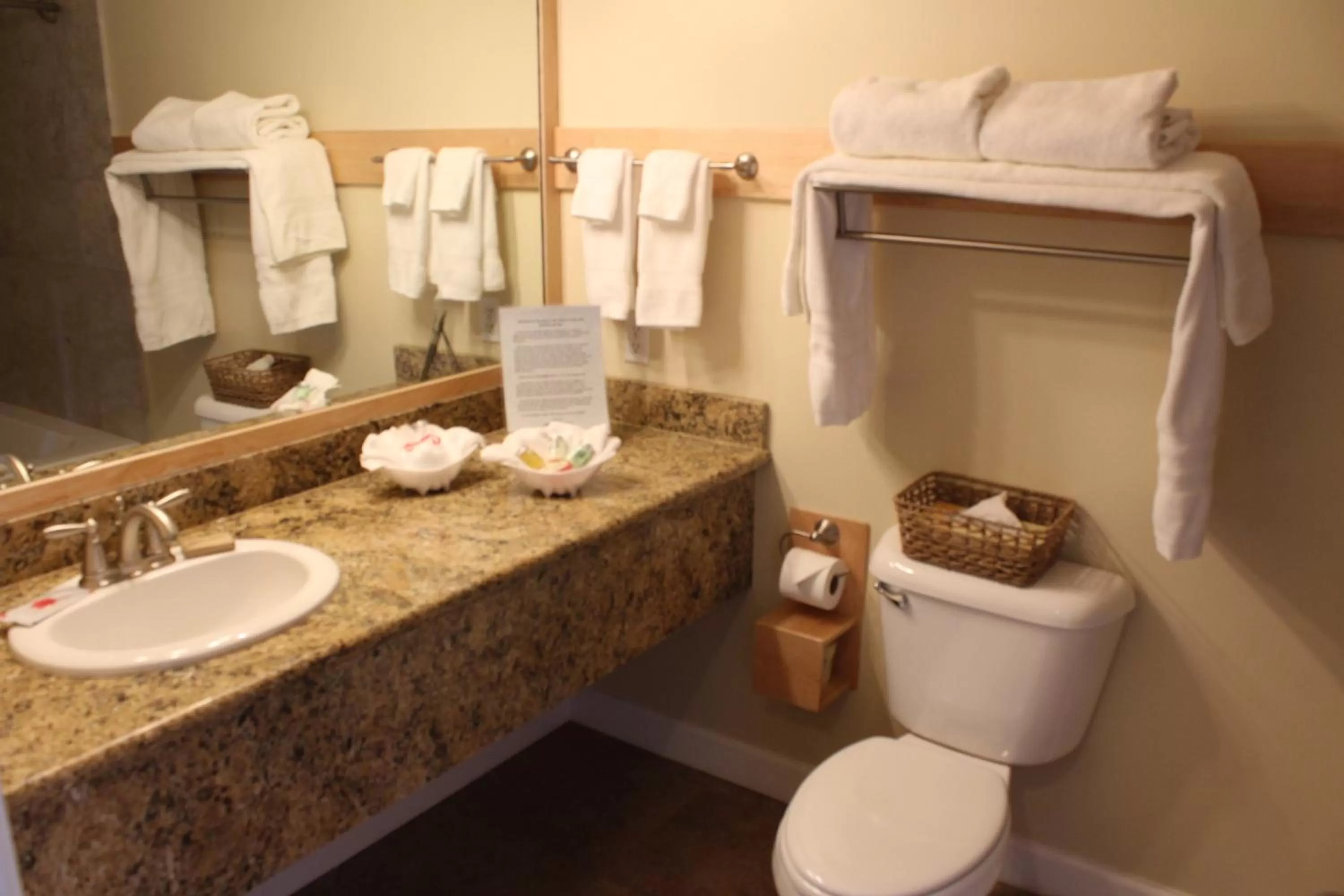 Toilet, Bathroom in Inn at the Shore