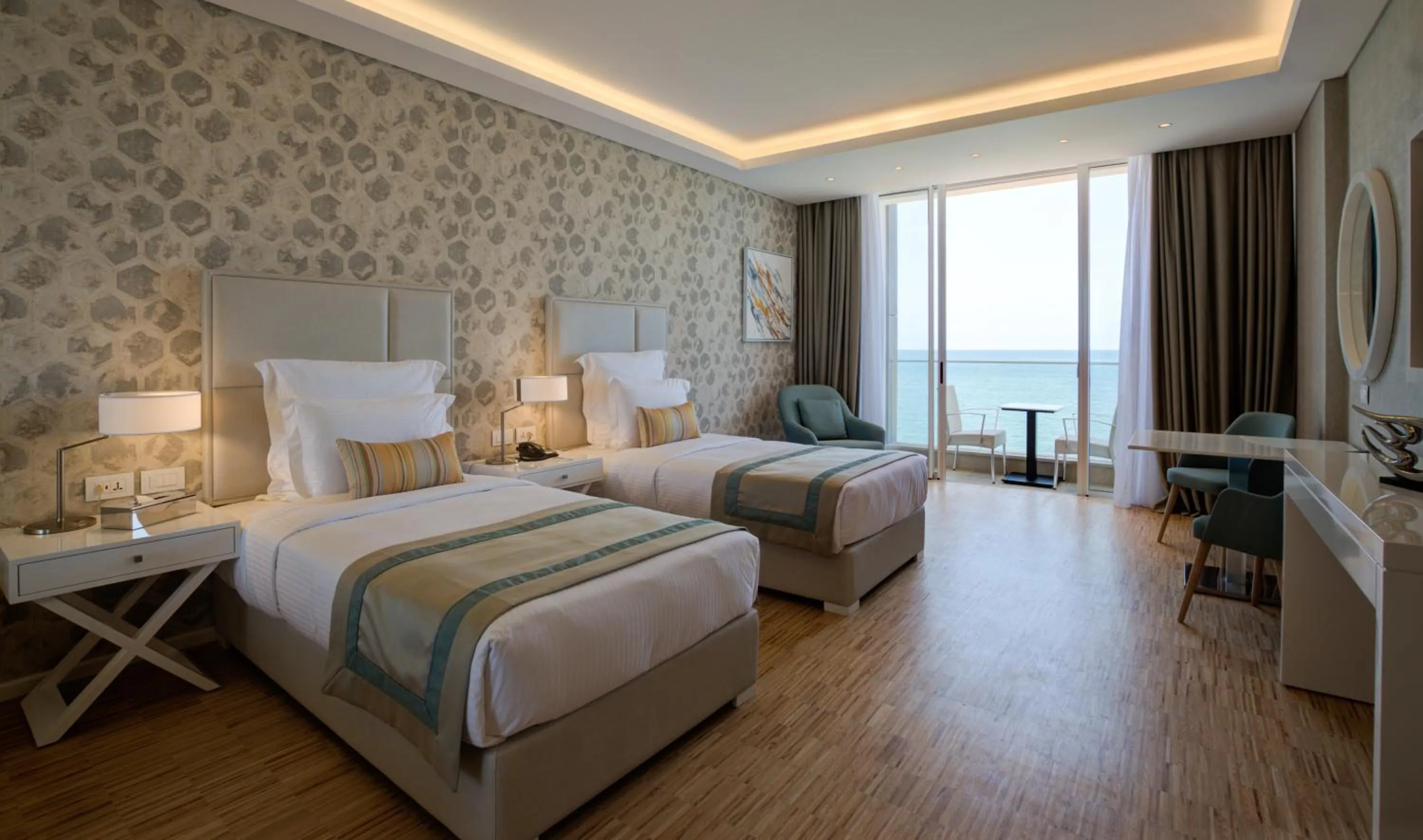 Photo of the whole room, Bed in Lancaster Eden Bay