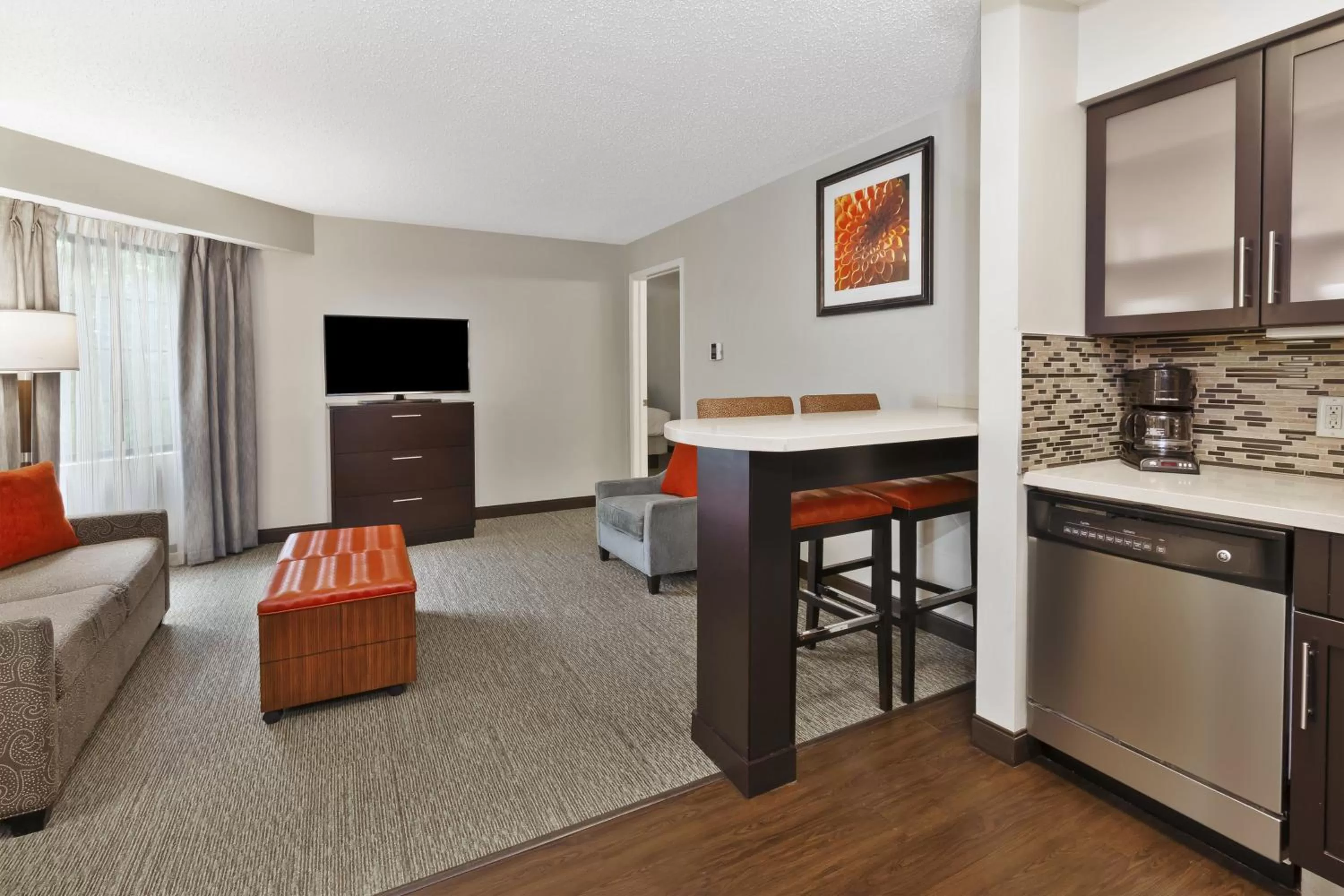 Photo of the whole room in Staybridge Suites Detroit-Utica by IHG