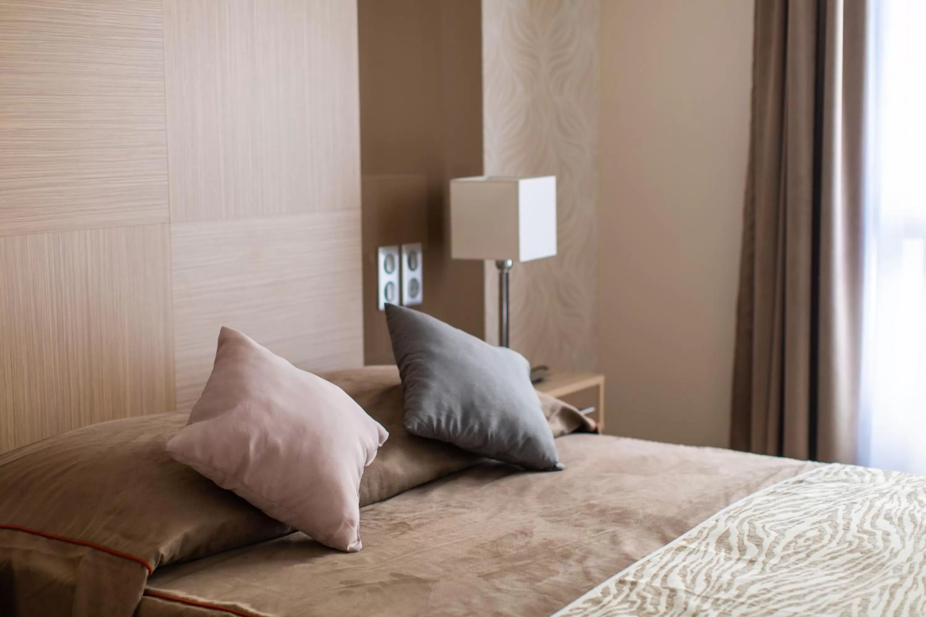 Bed in ZENAO Fréjus