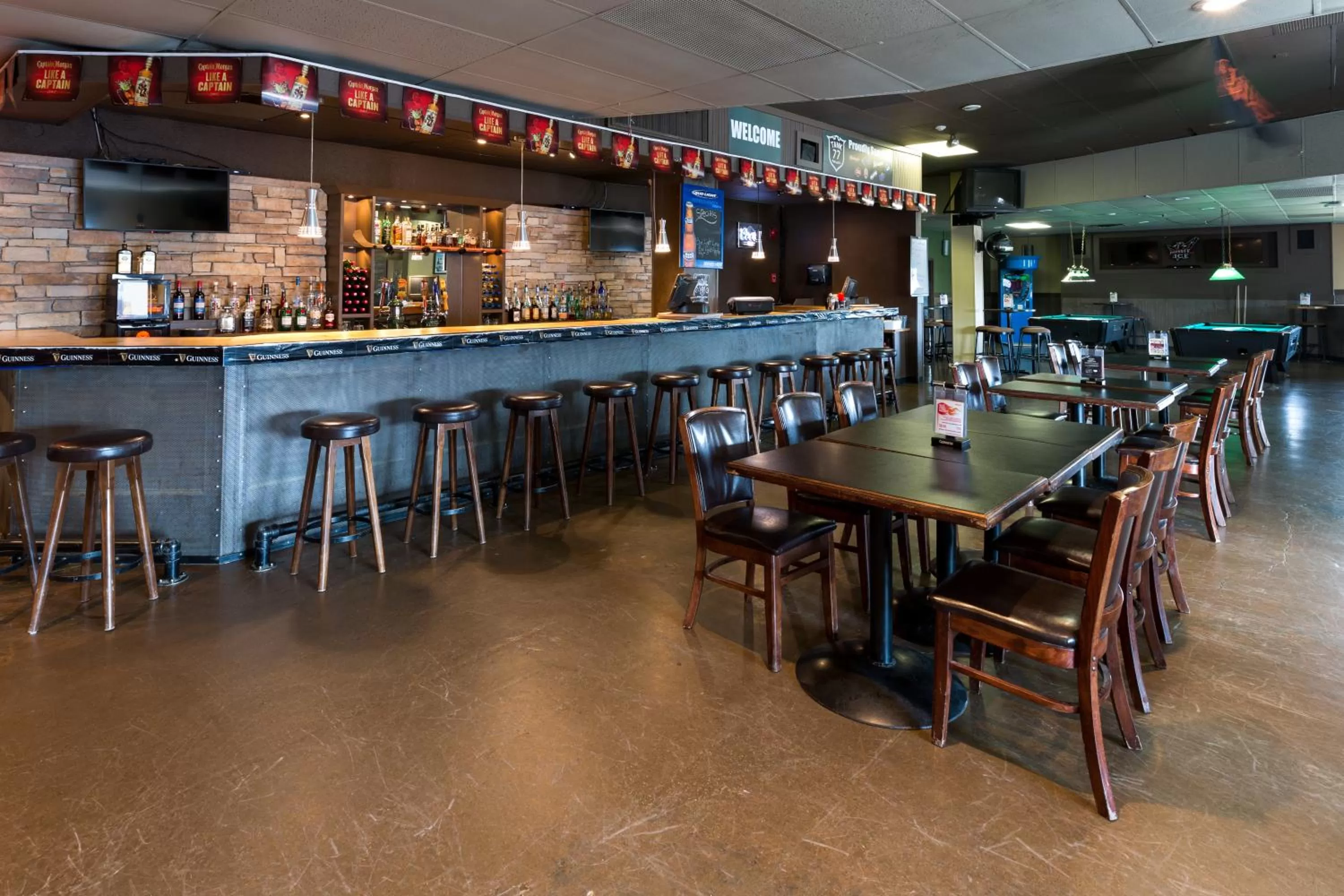 Lounge or bar in Heritage Inn Hotel & Convention Centre - Taber