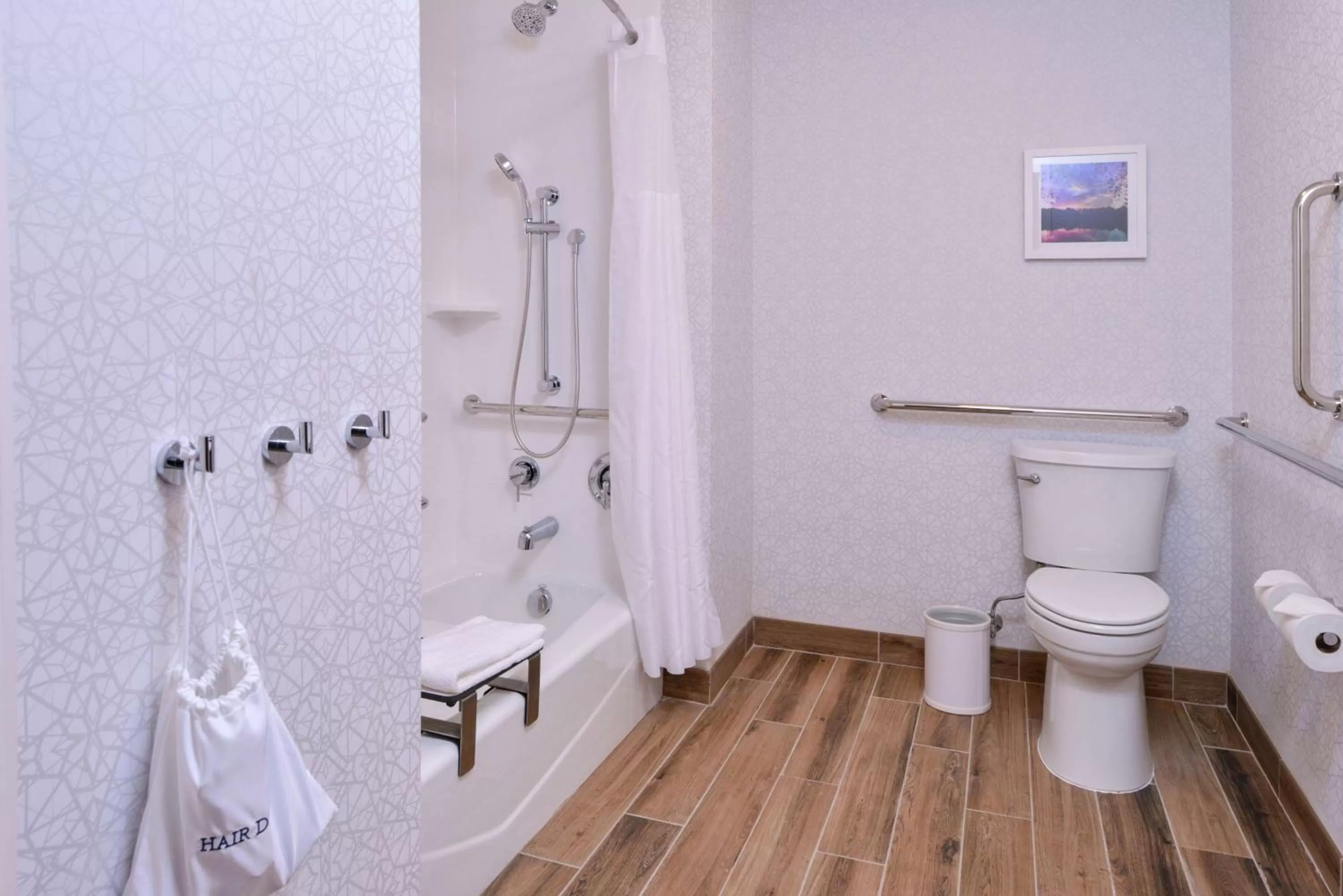 Bathroom in Hampton Inn Lakeville Minneapolis, Mn