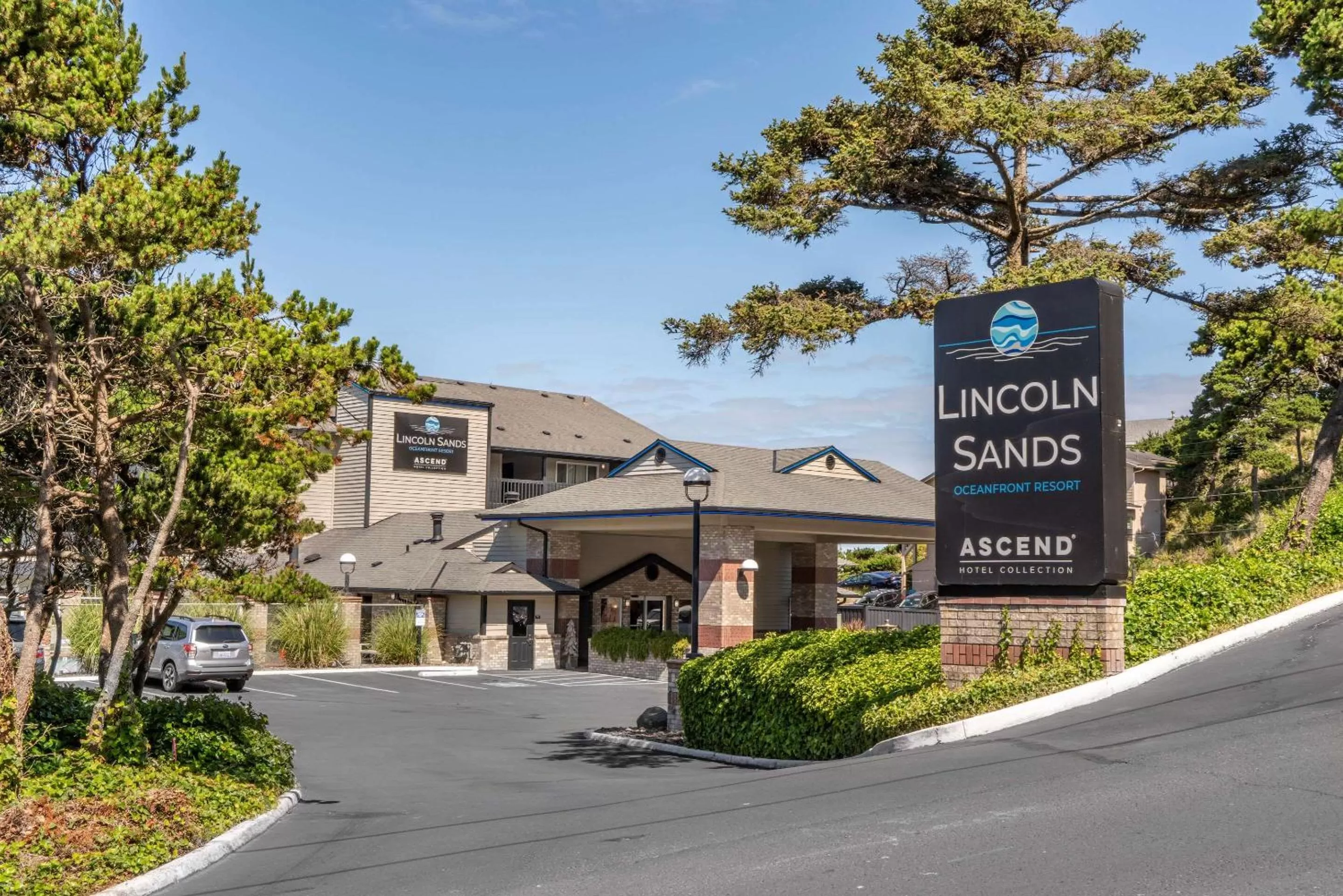 Lincoln Sands Oceanfront Resort, an Ascend Collection Hotel