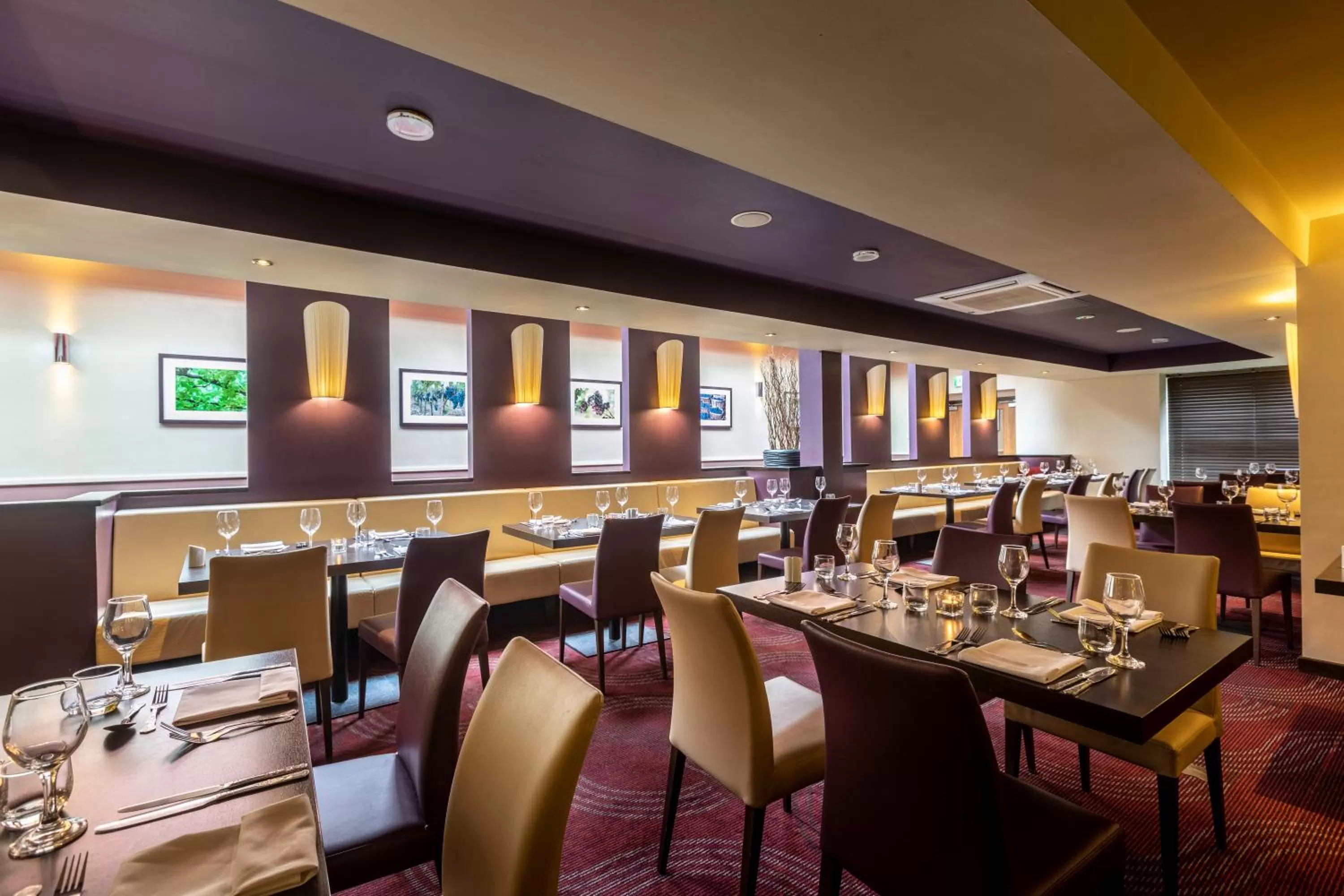 Restaurant/places to eat in Gloucester Robinswood Hotel, BW Signature Collection