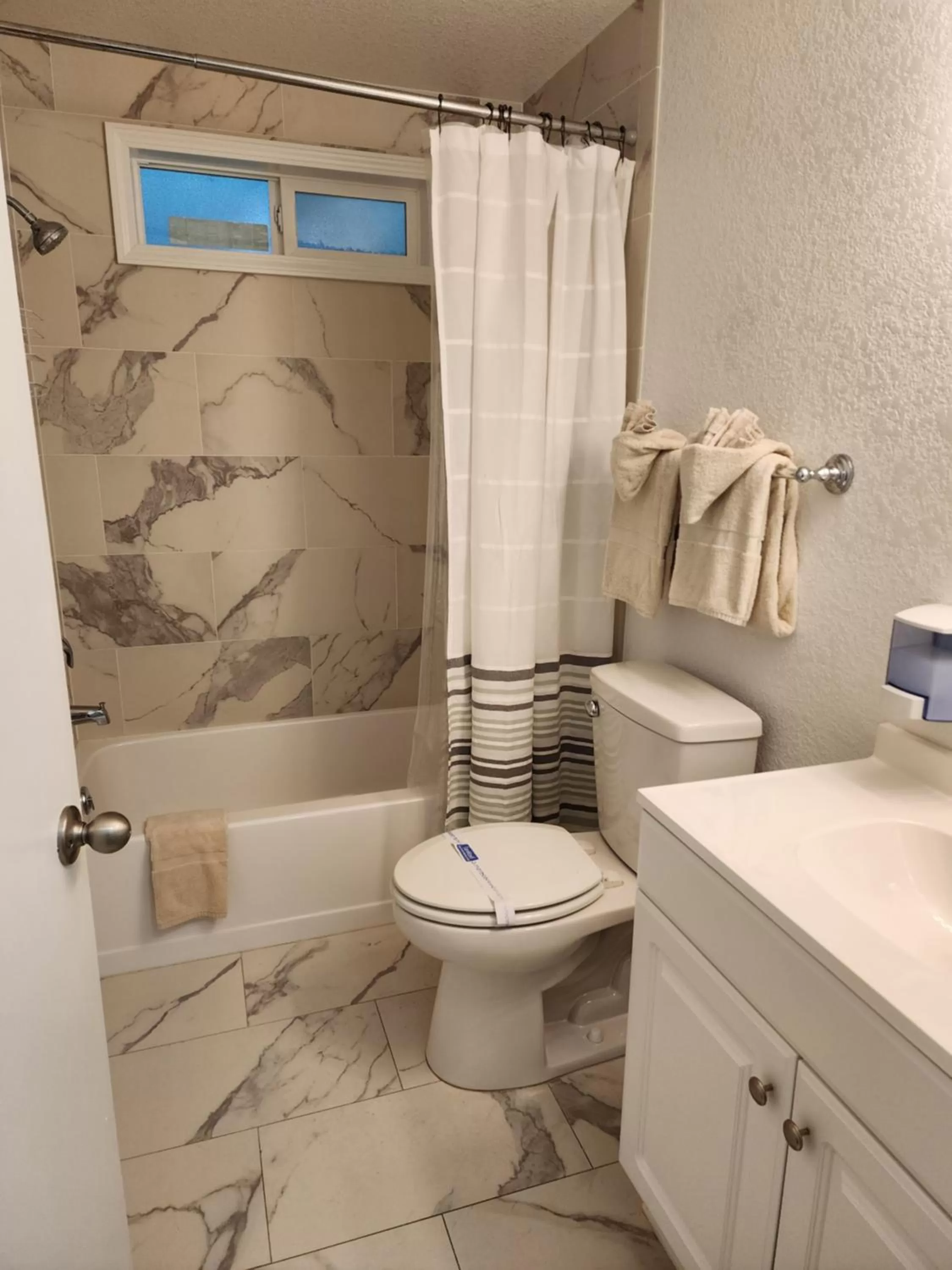 Bathroom in Plainview Motel