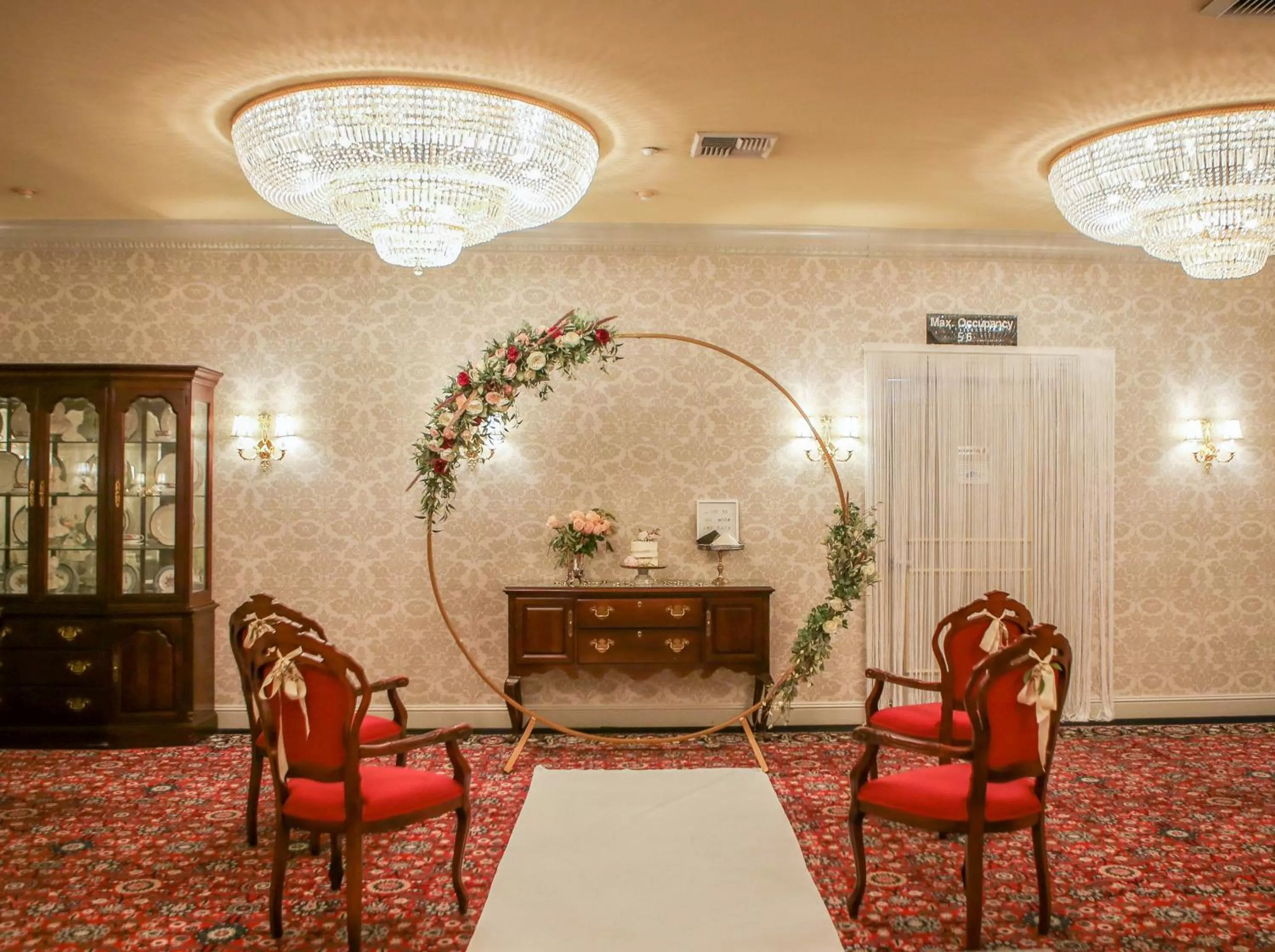 Banquet/Function facilities in The Bristol Hotel Campbell San Jose