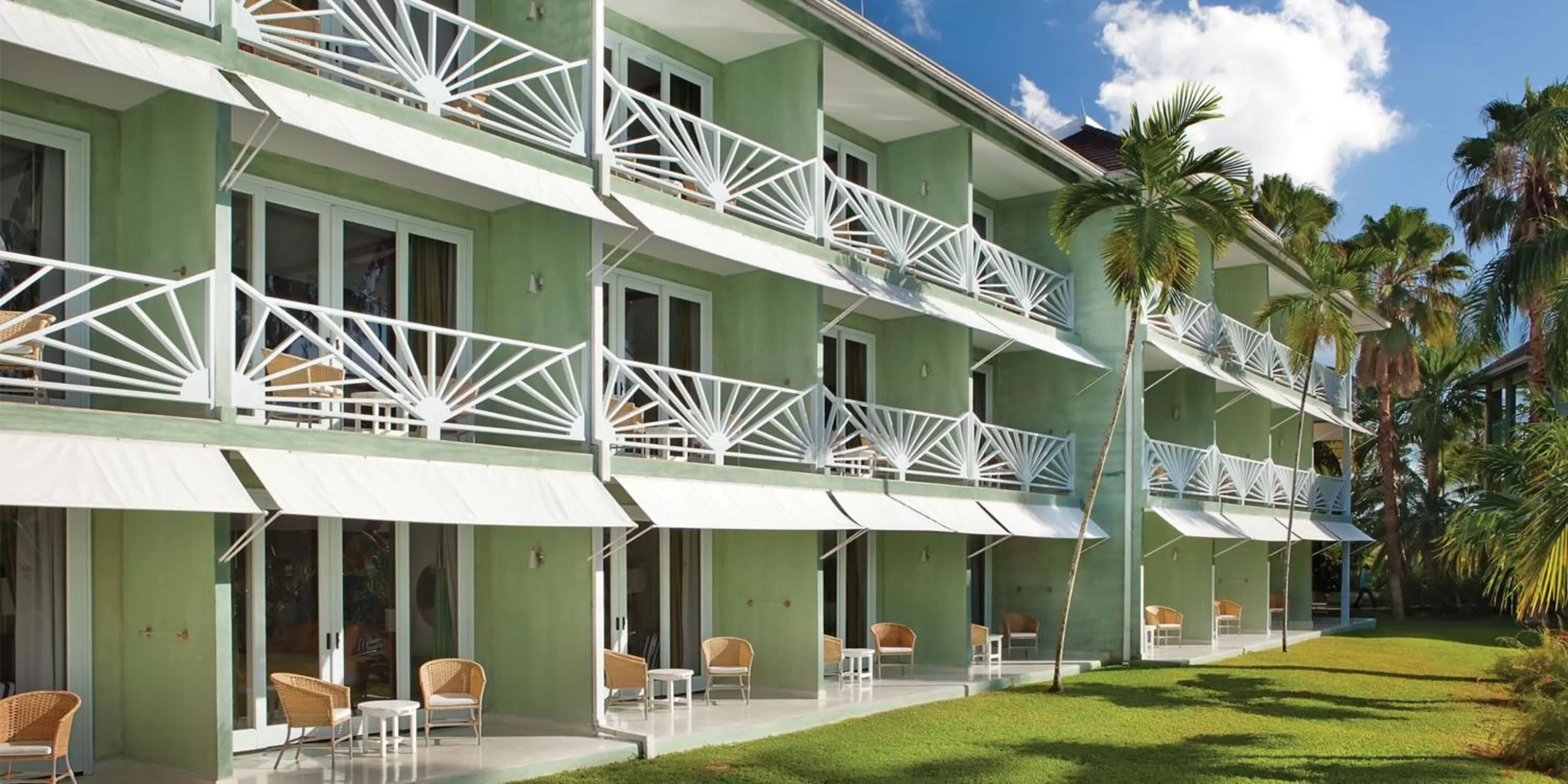 Property building in Couples Negril