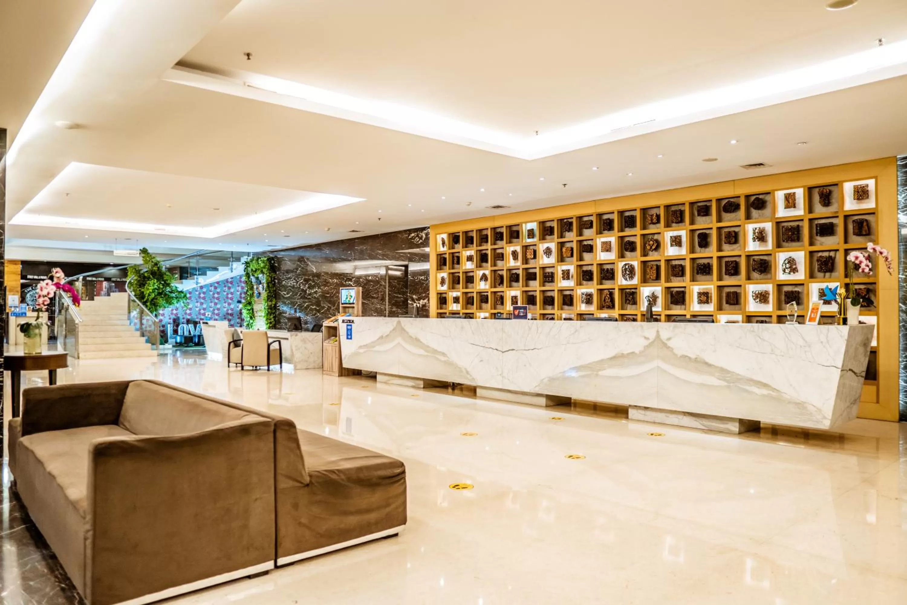Lobby or reception in Grand Tjokro Premiere Bandung
