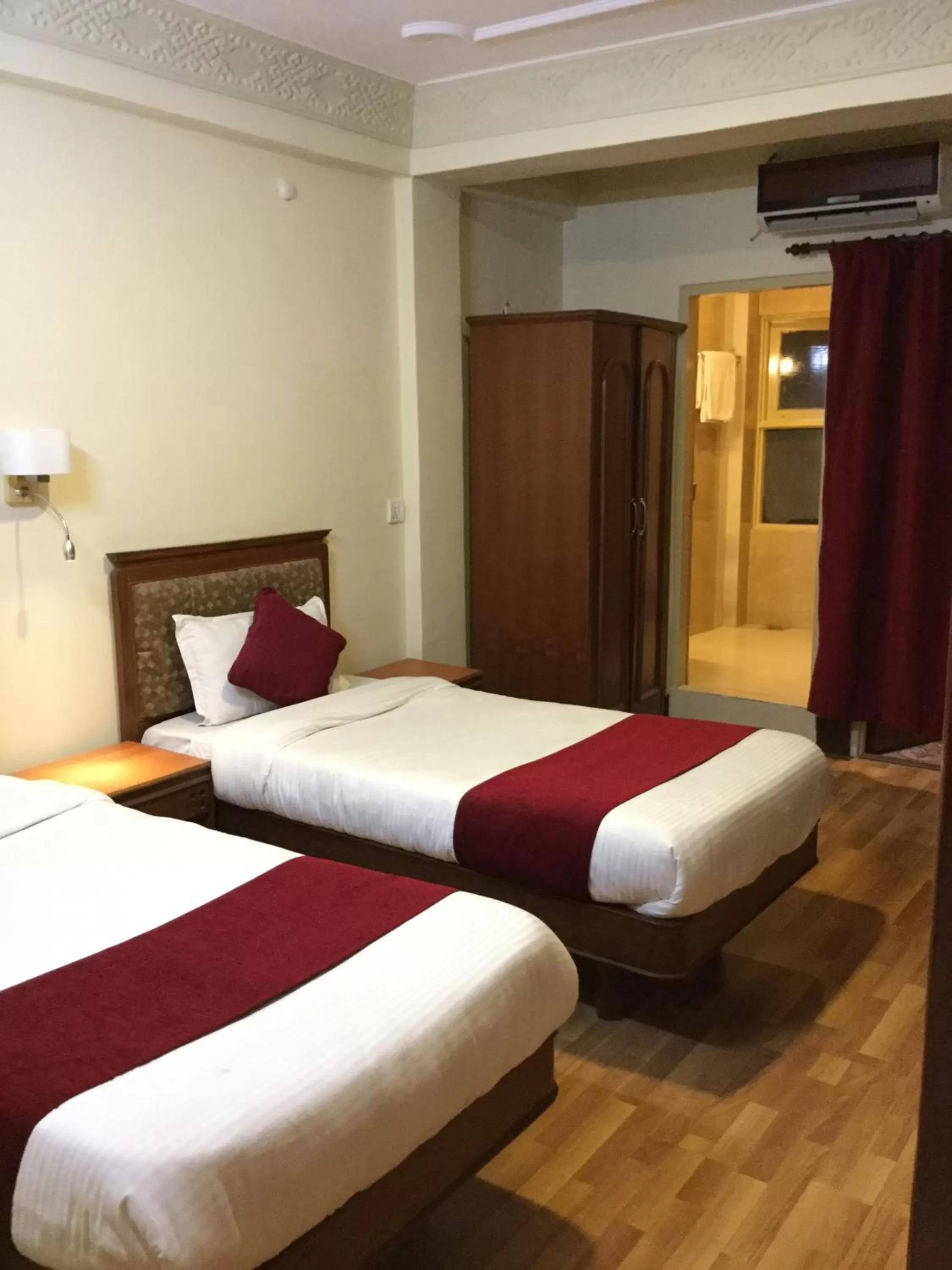 Bedroom, Bed in Trekkers Home