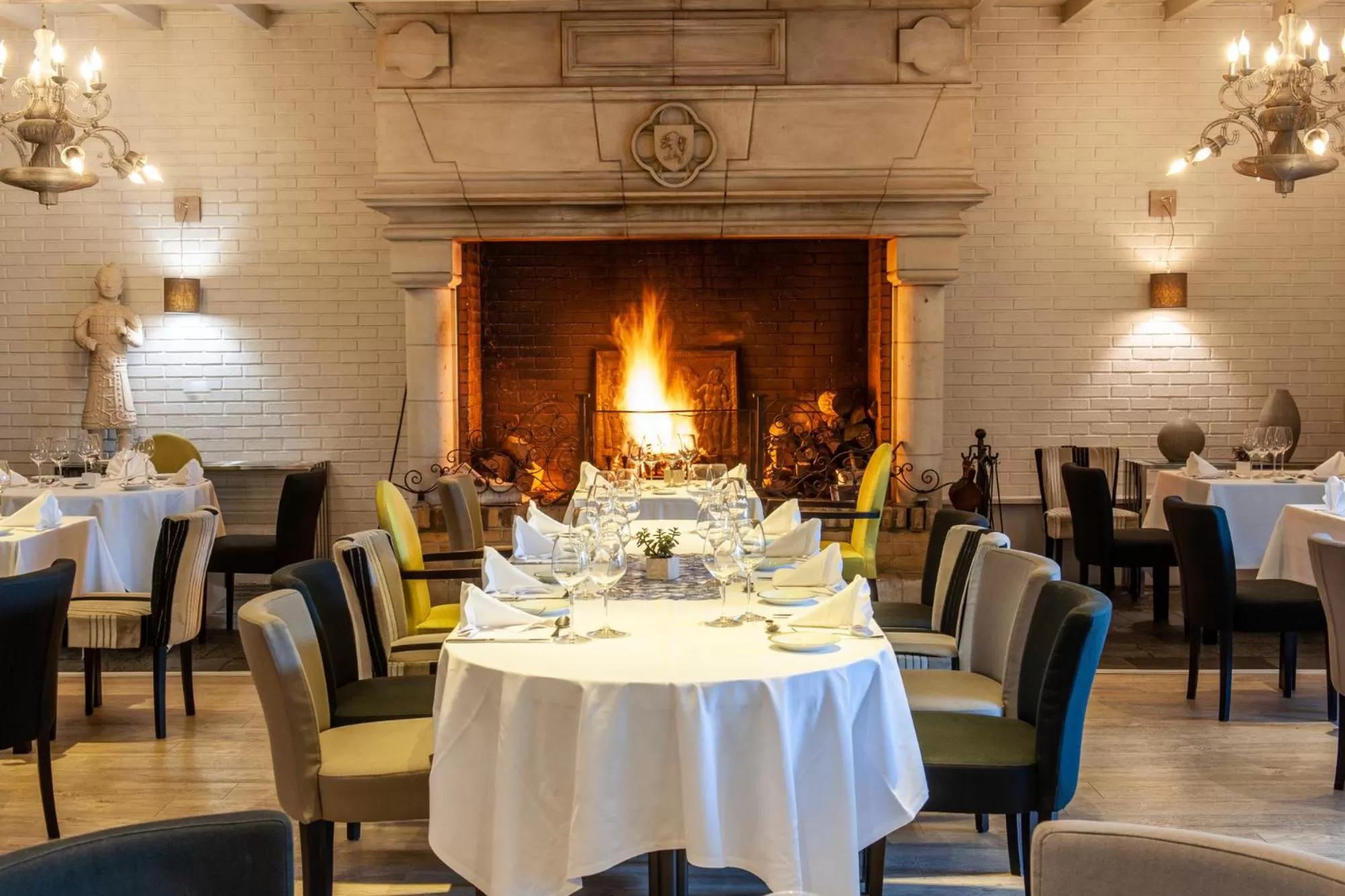 Restaurant/places to eat in LOGIS Hôtel & Restaurant - LENSOTEL