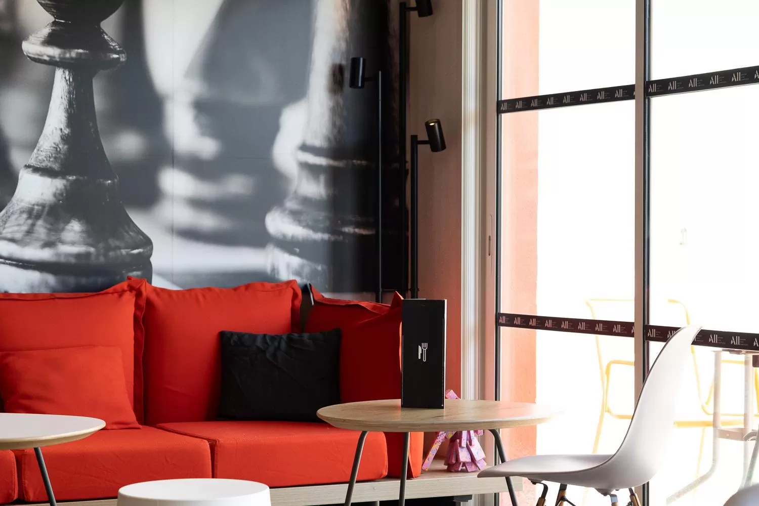 Lounge or bar in ibis Perpignan Sud Saint Charles