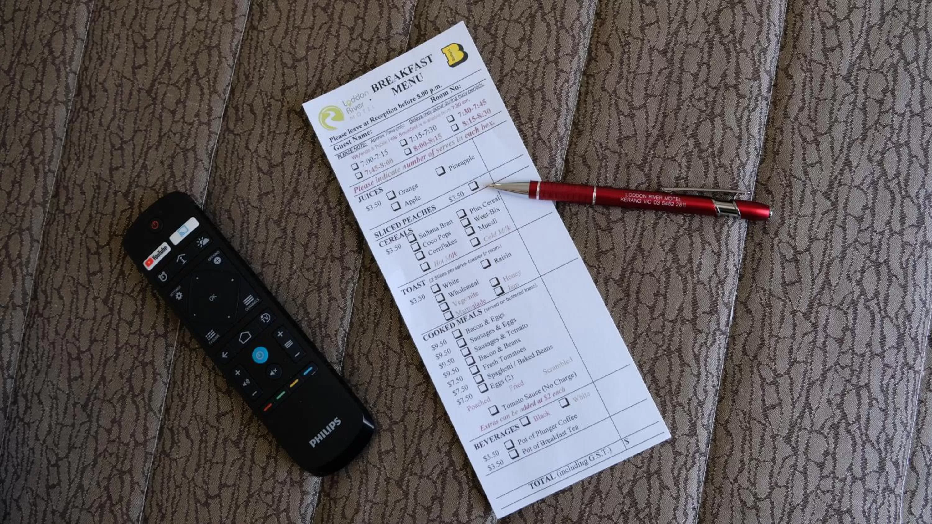 Breakfast in Loddon River Motel Kerang