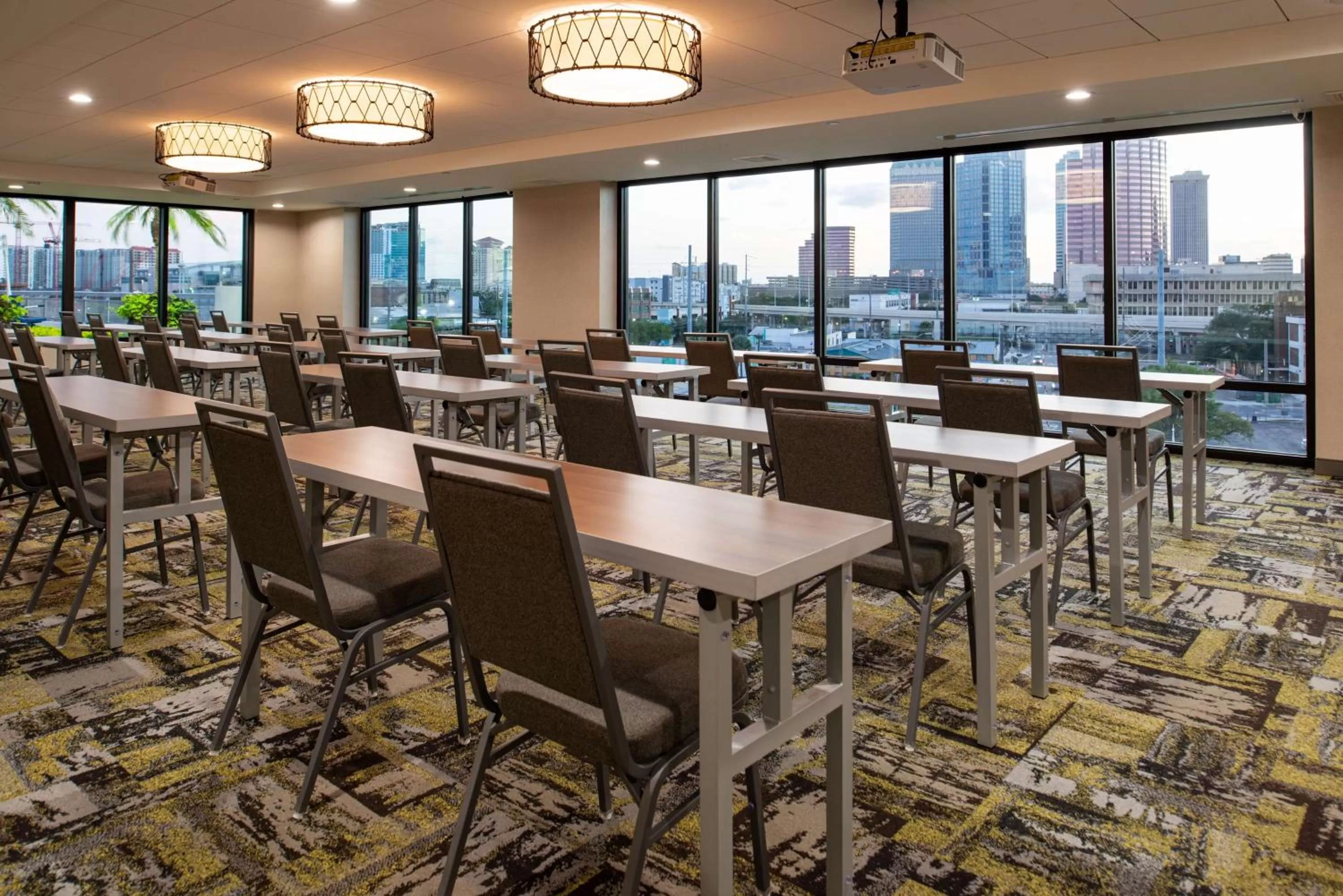 Meeting/conference room in Hampton Inn Tampa Downtown Channel District