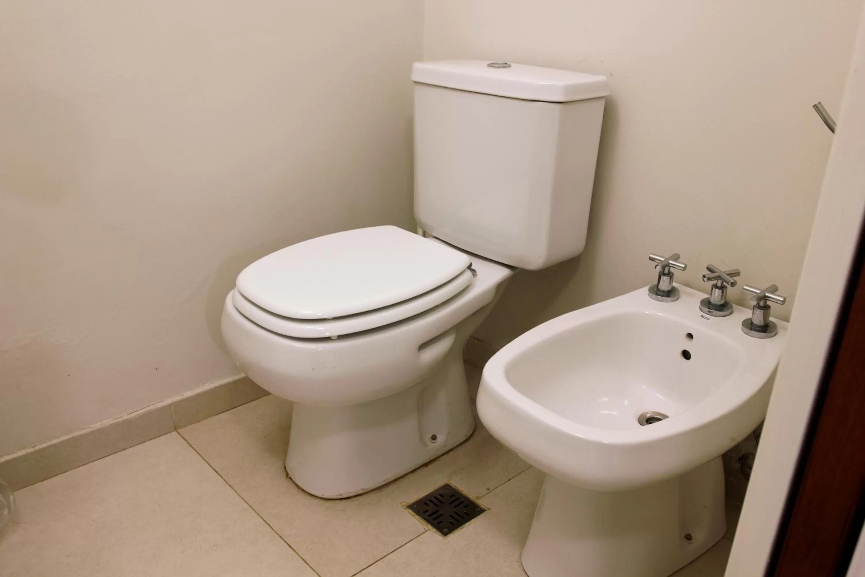 Toilet in La Ysidora Hotel & Spa