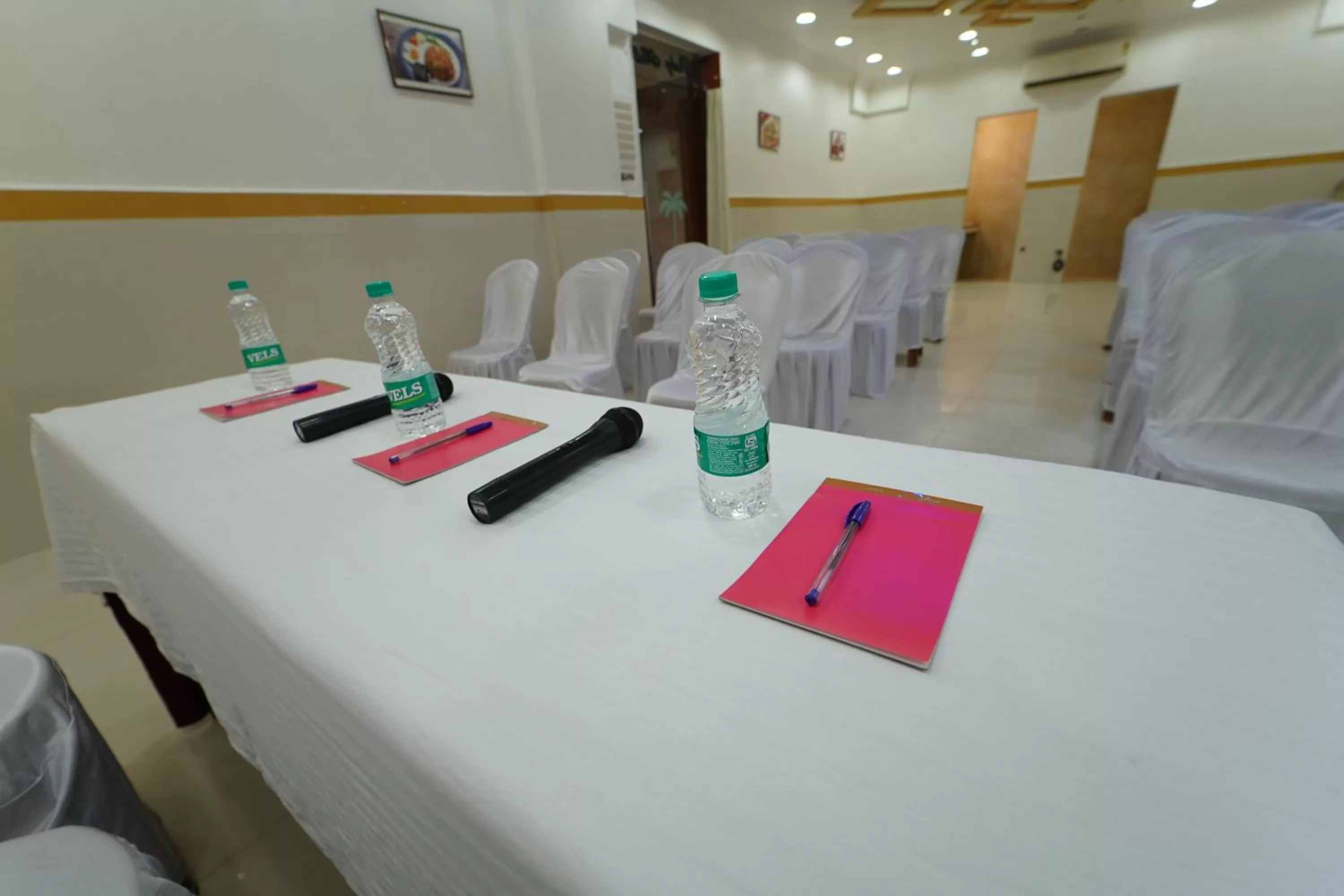 Meeting/conference room in Hotel Palmyra Grand Inn