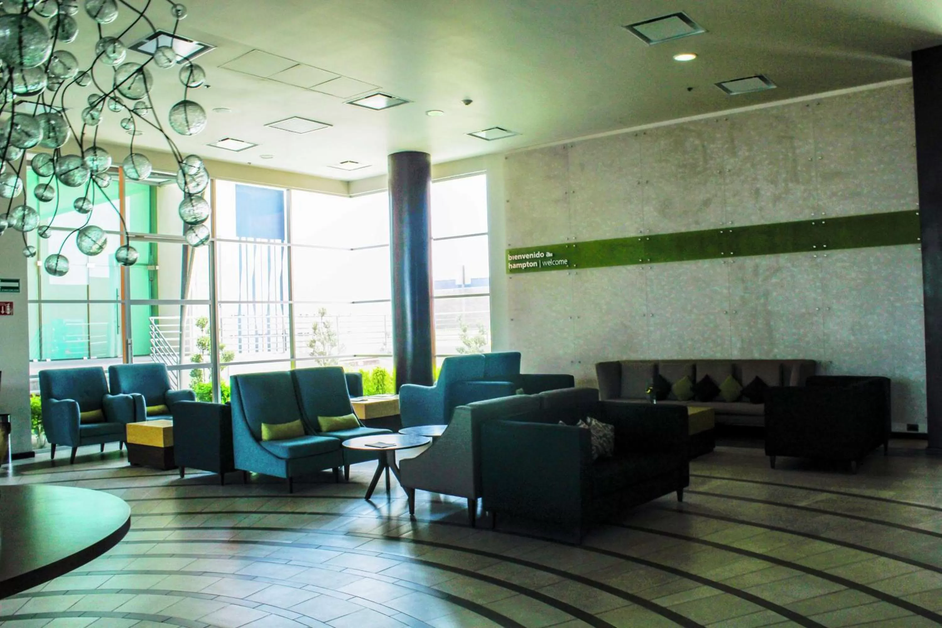 Lobby or reception in Hampton Inn & Suites by Hilton Aguascalientes Aeropuerto