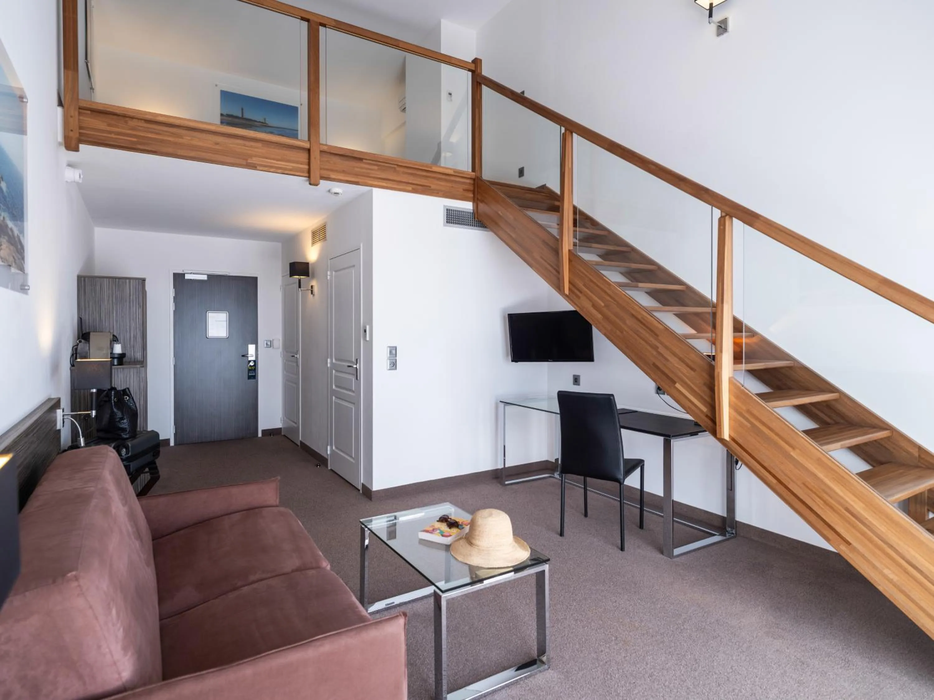 Bedroom in Golden Tulip La Baule Hotel and Residence