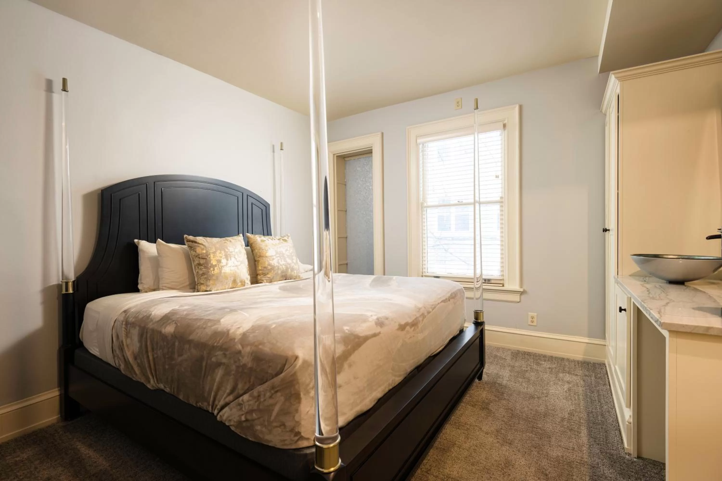 Bed in The Edward Buffalo