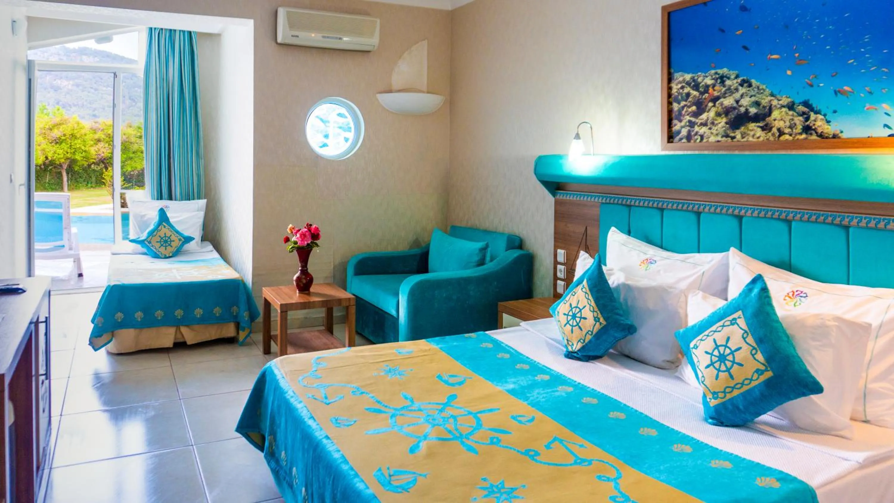 Property building, Bed in Miarosa Kemer Beach