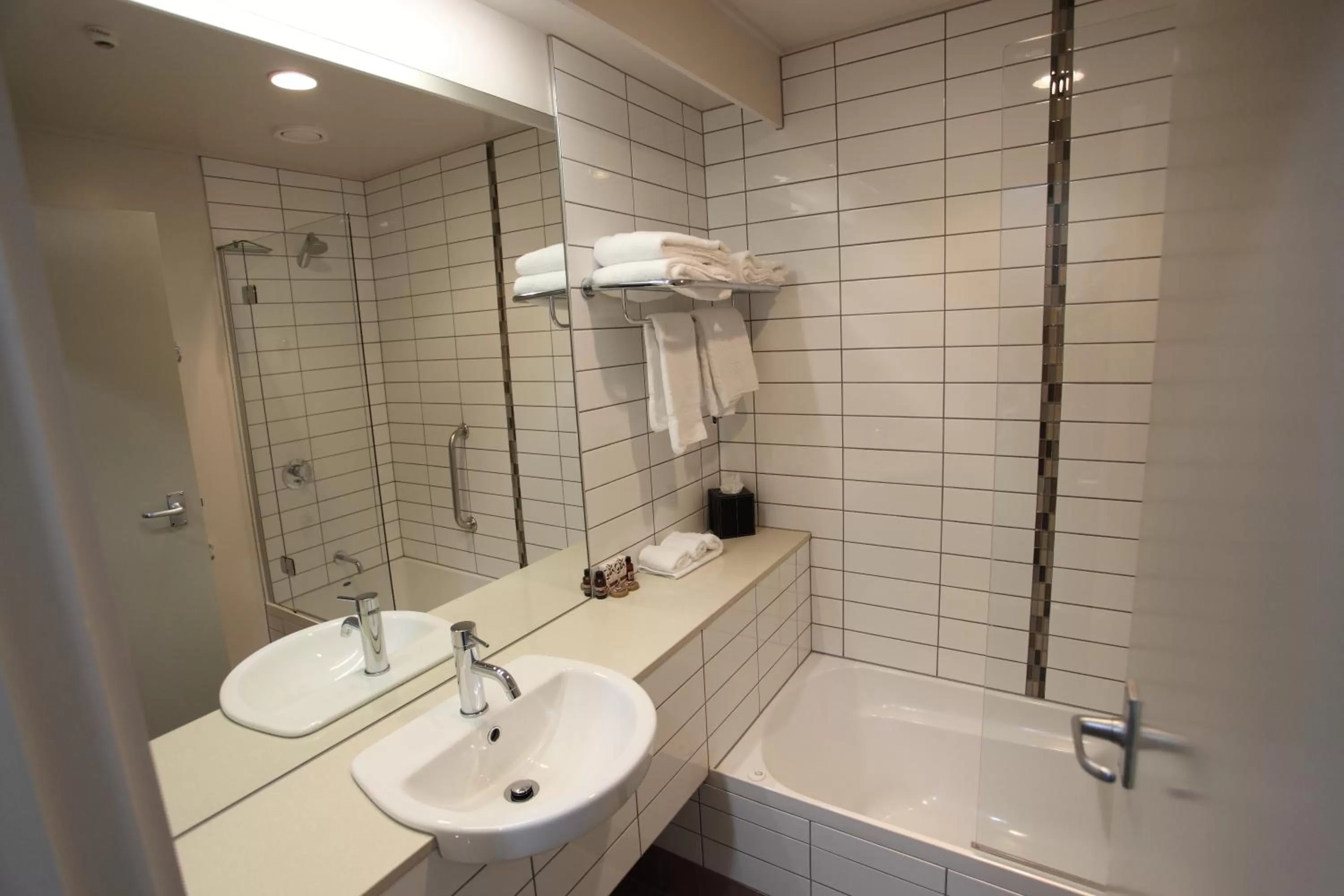 Bathroom in Hotel Ashburton