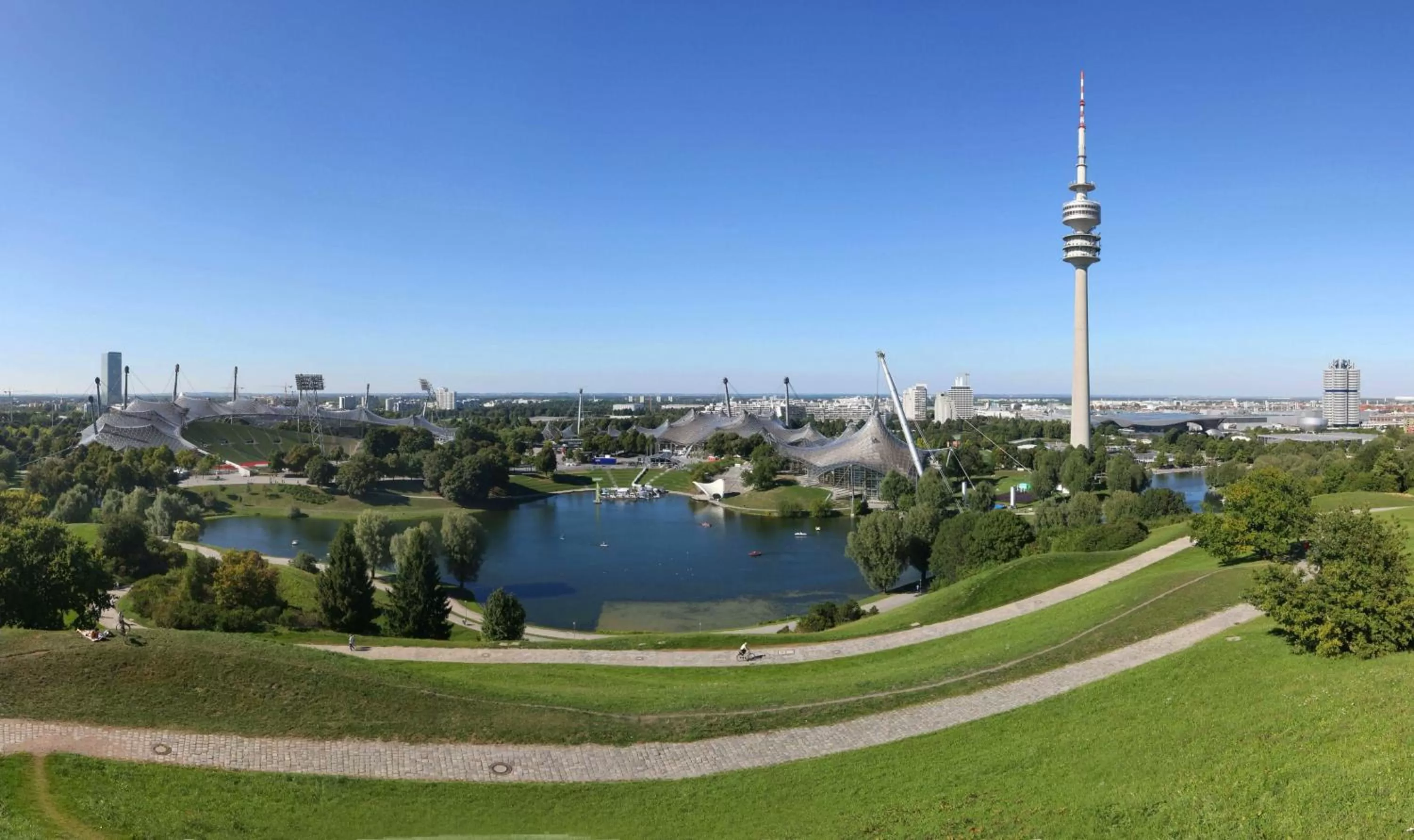 Area and facilities in Holiday Inn Express München Messe by IHG
