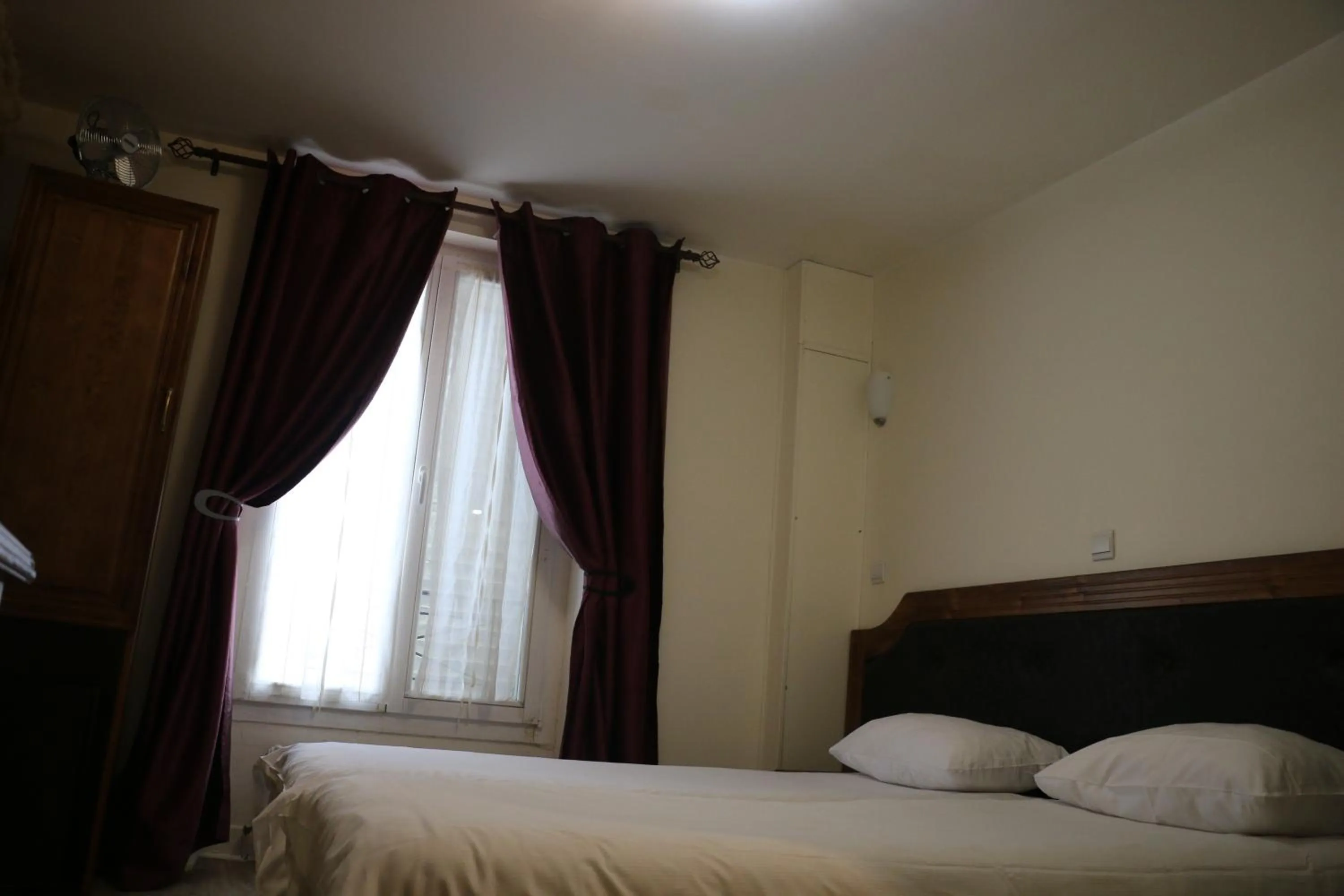 Bedroom in Grand Hôtel de Clermont