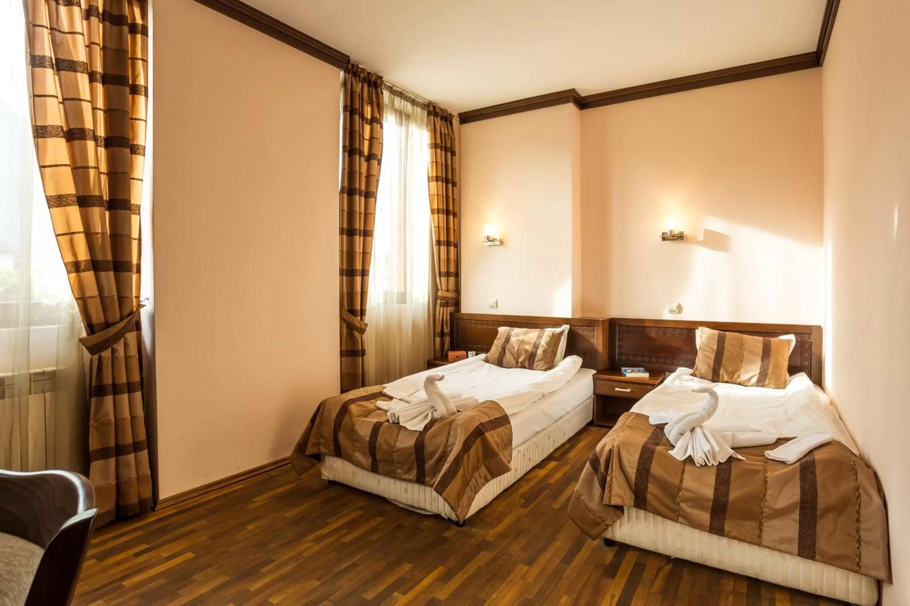 Bedroom, Bed in Family Hotel Teteven