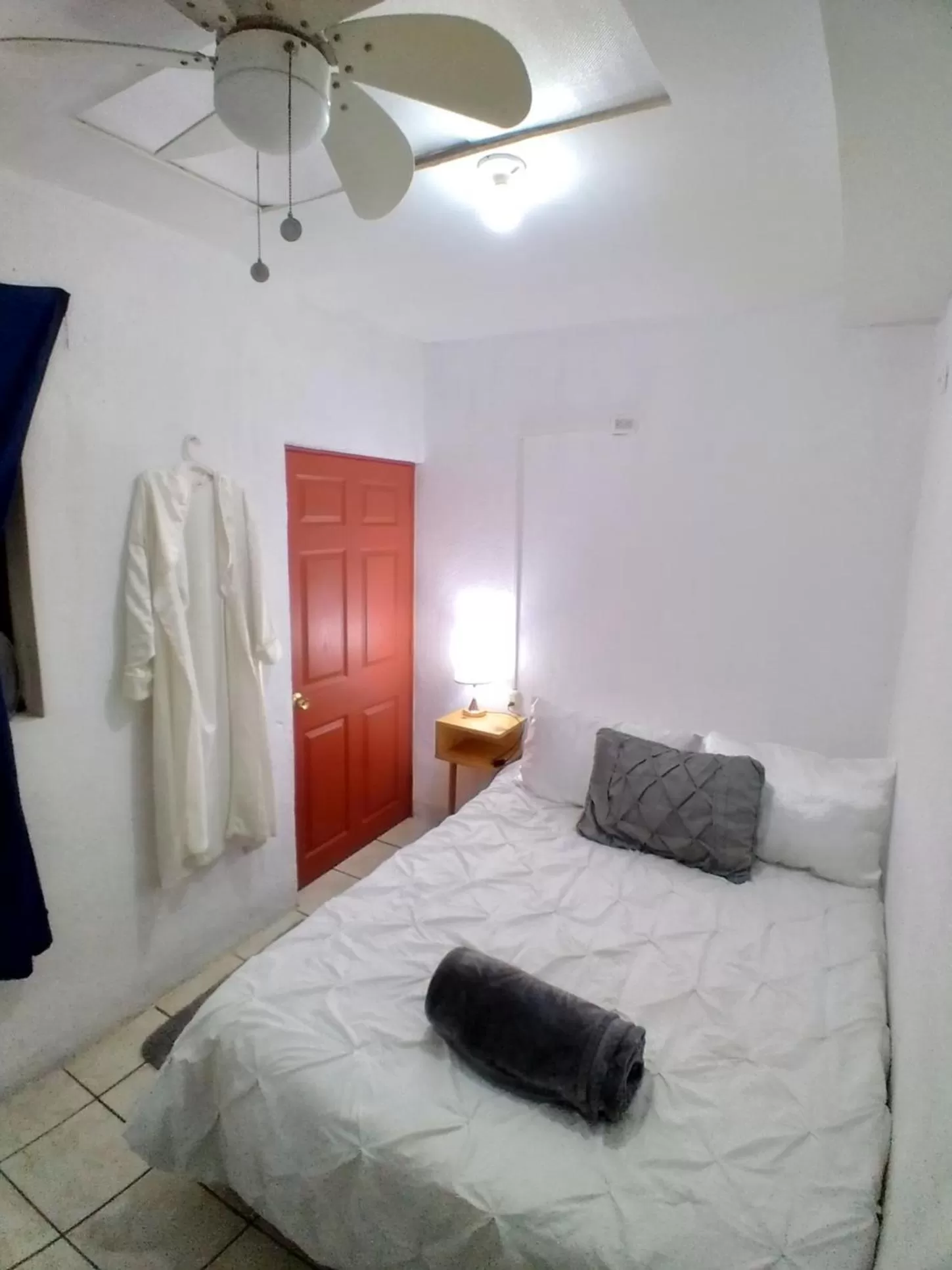 Bed in Hotel Bluehouse