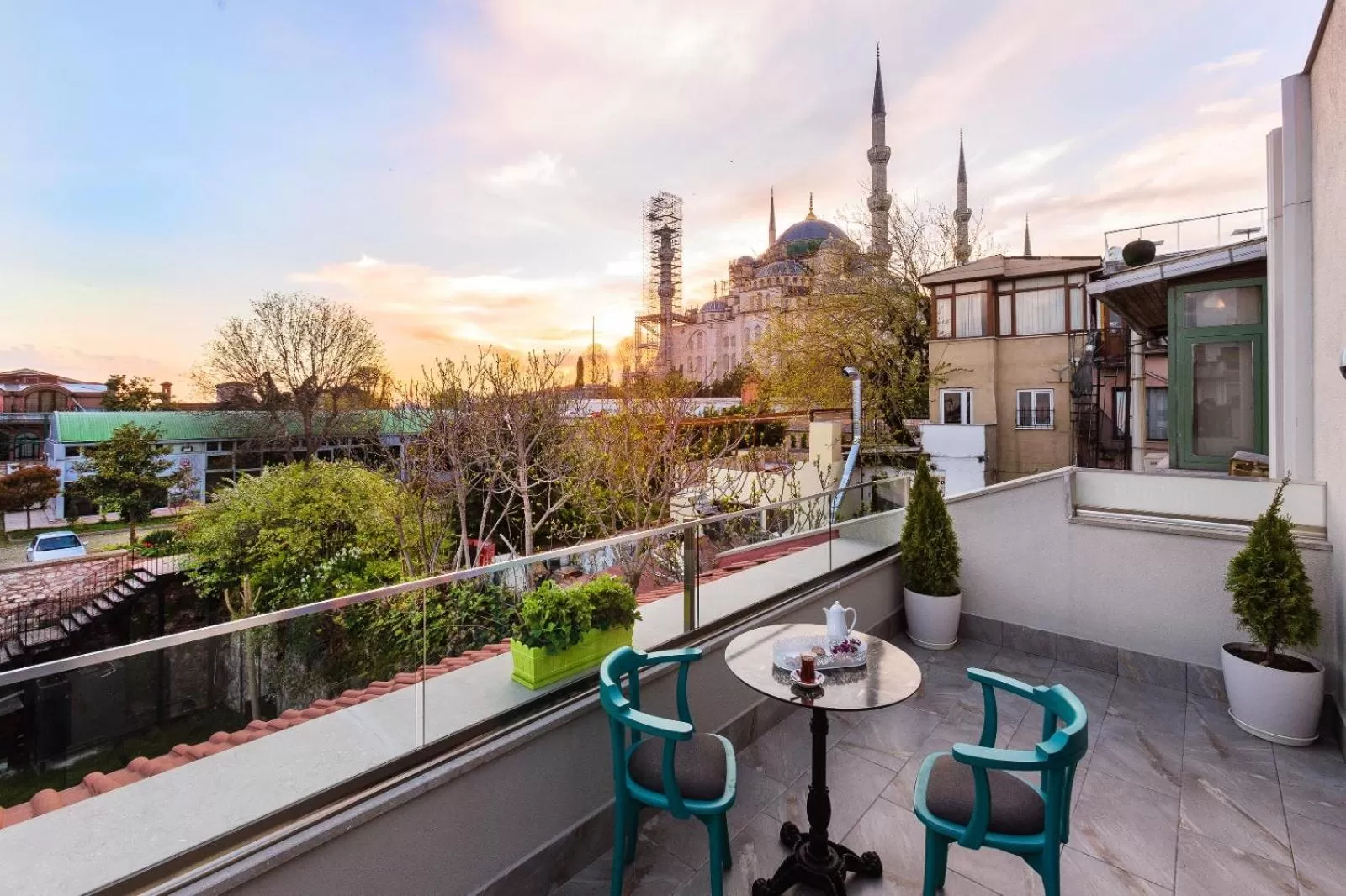 Balcony/Terrace in Obelisk Hotel & Suites