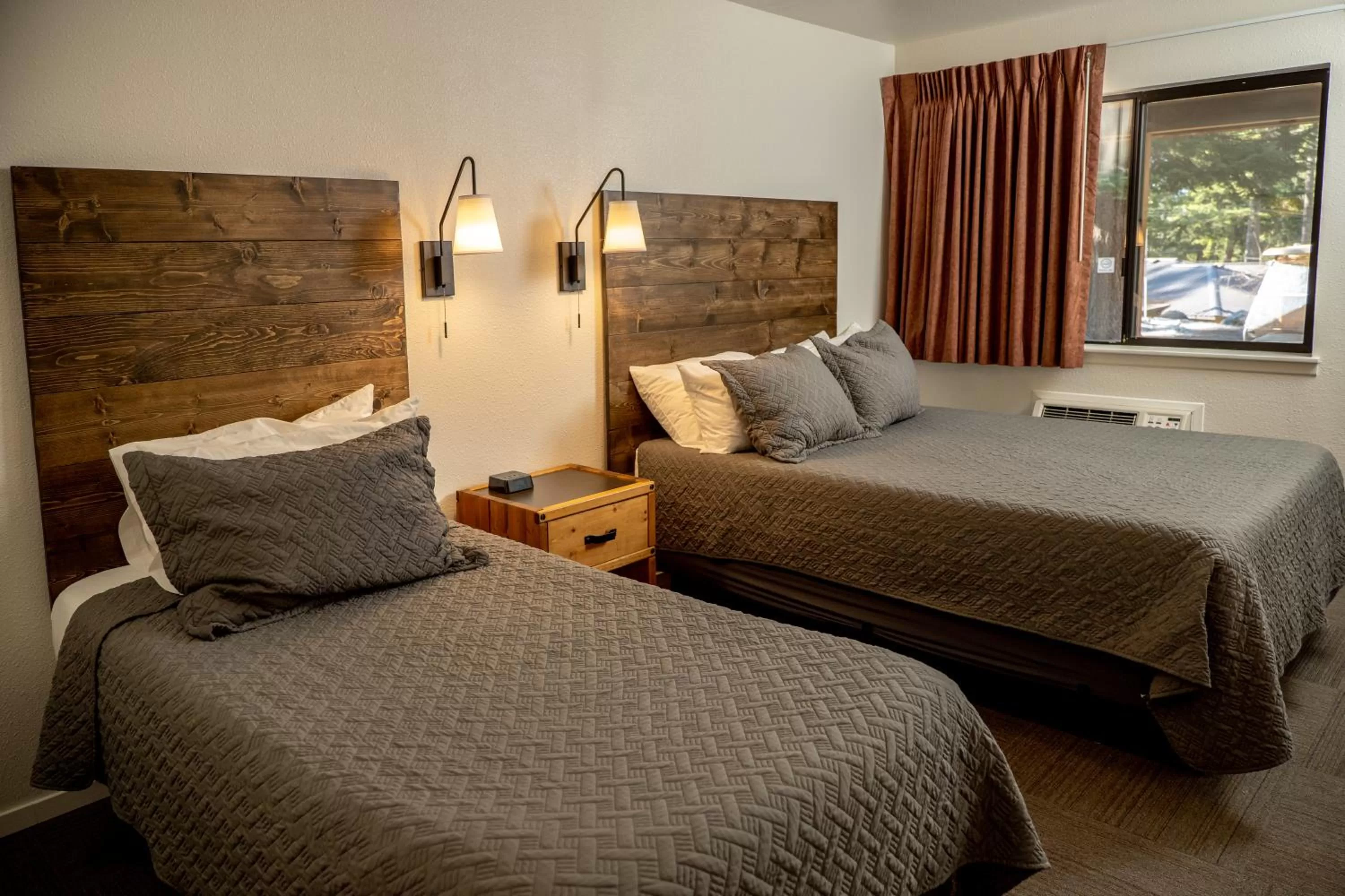 Bed in Eagle Cap Chalets