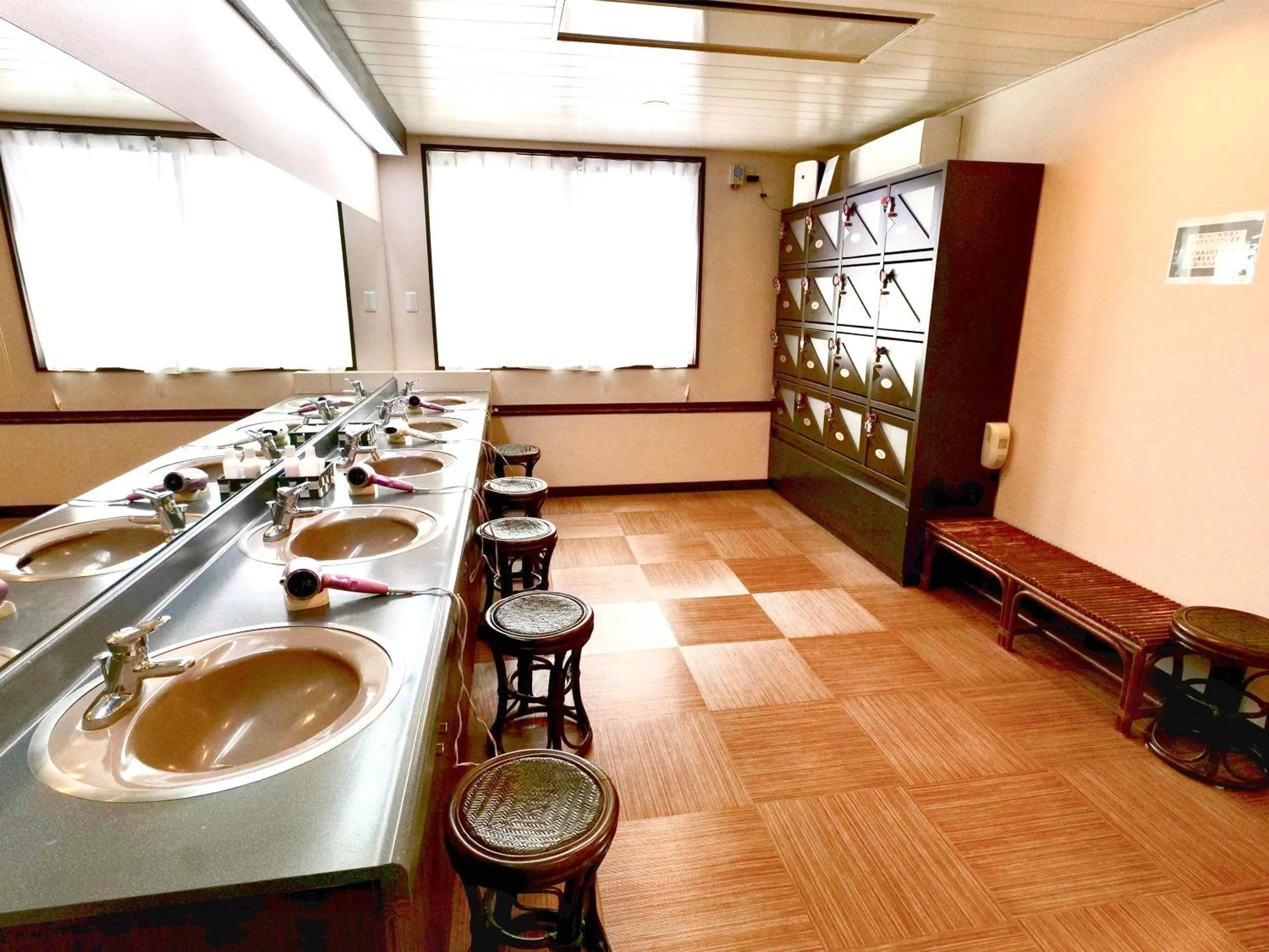 Public Bath in Resort Inn Marion Shinano