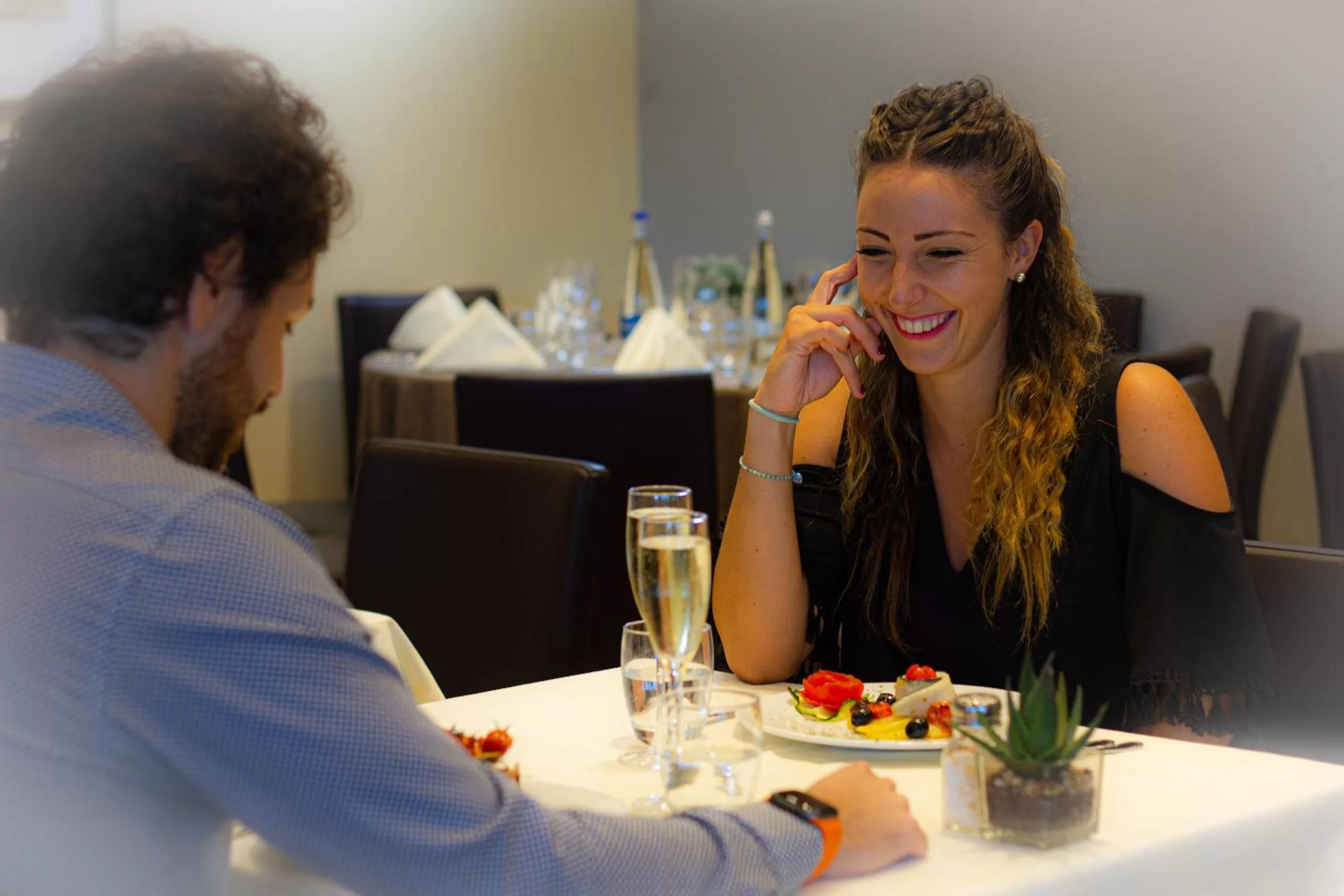 Restaurant/places to eat in Tuscany Inn