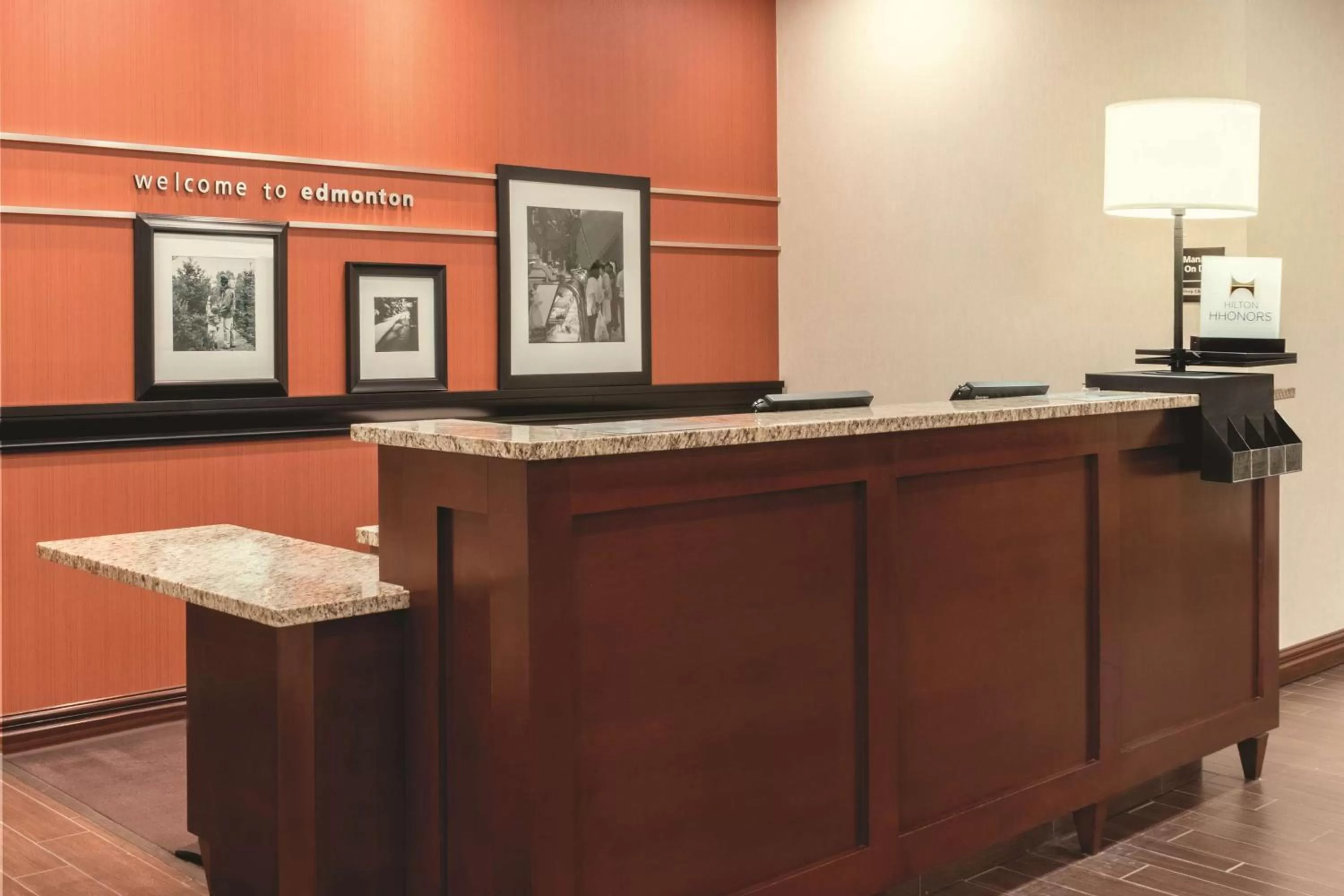Lobby or reception in Hampton Inn by Hilton Edmonton South
