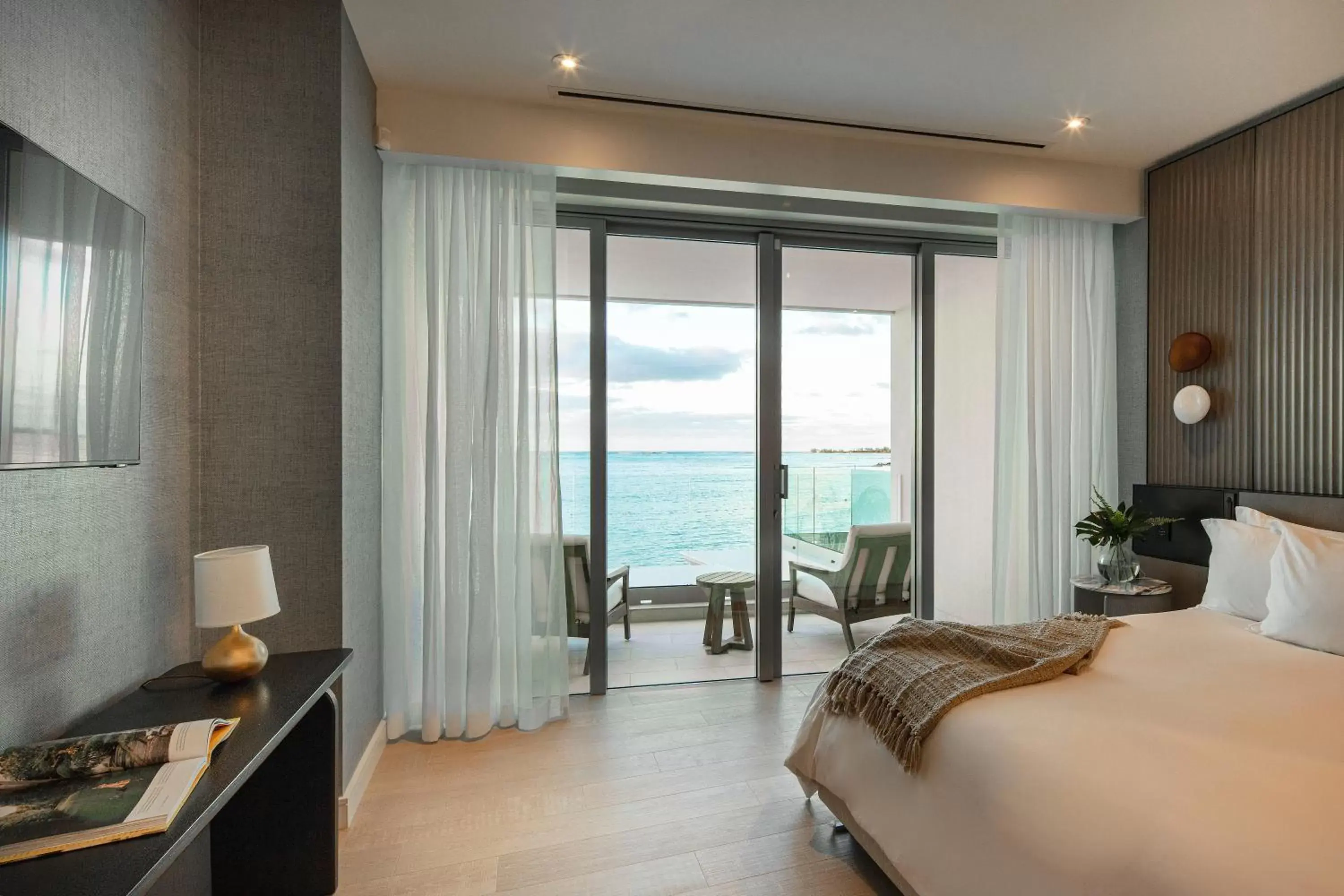 Deluxe Suite with Sea View in Goldwynn Resort & Residences Deluxe Suite with Sea View in Goldwynn Resort & Residences