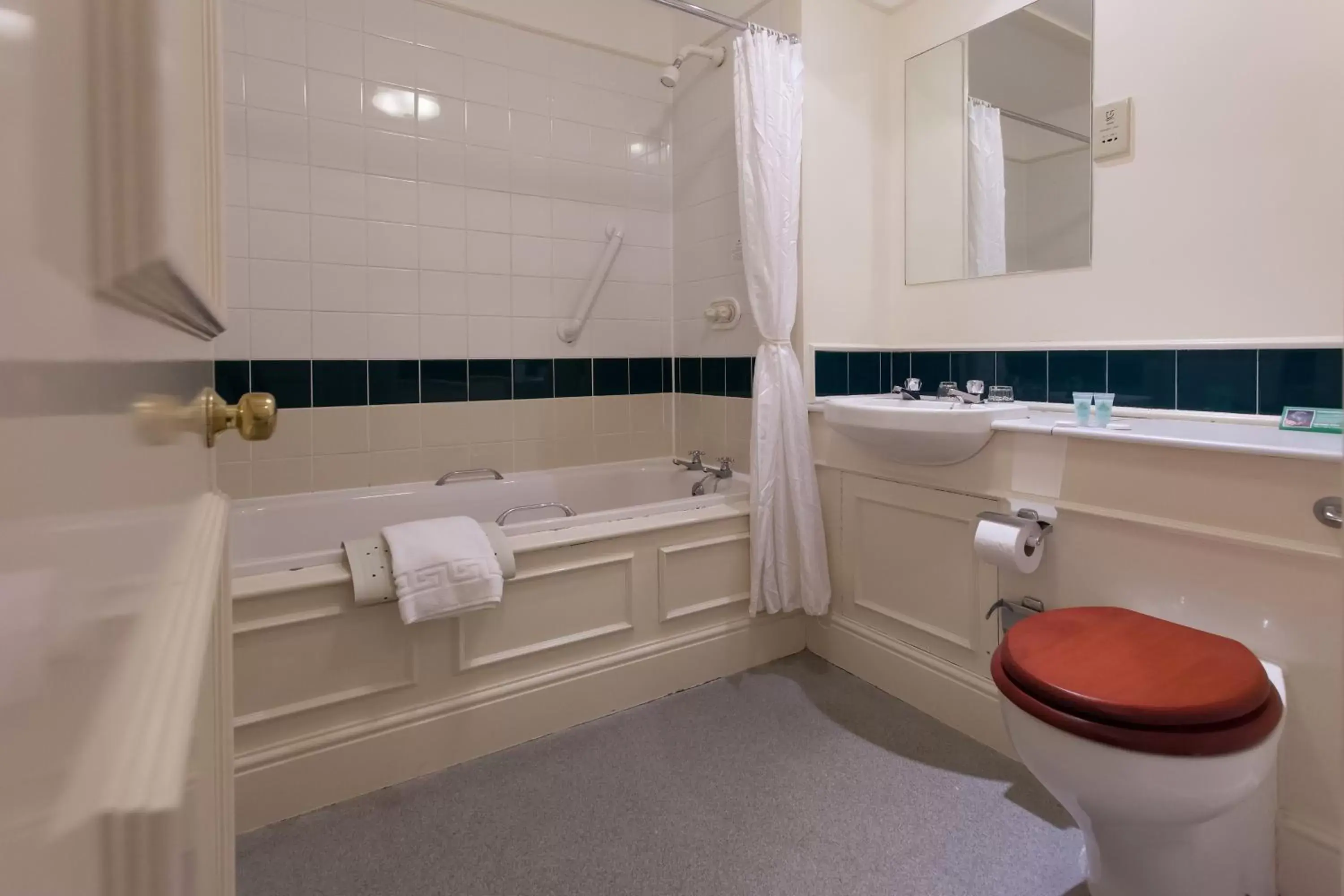 Executive Double Room in Bosworth Hall Hotel & Spa Executive Double Room in Bosworth Hall Hotel & Spa